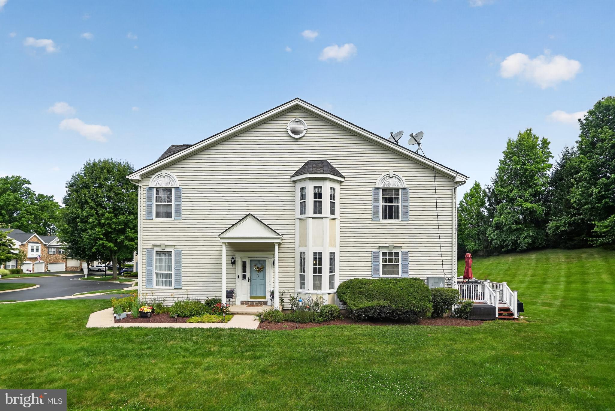 123 FORELOCK COURT