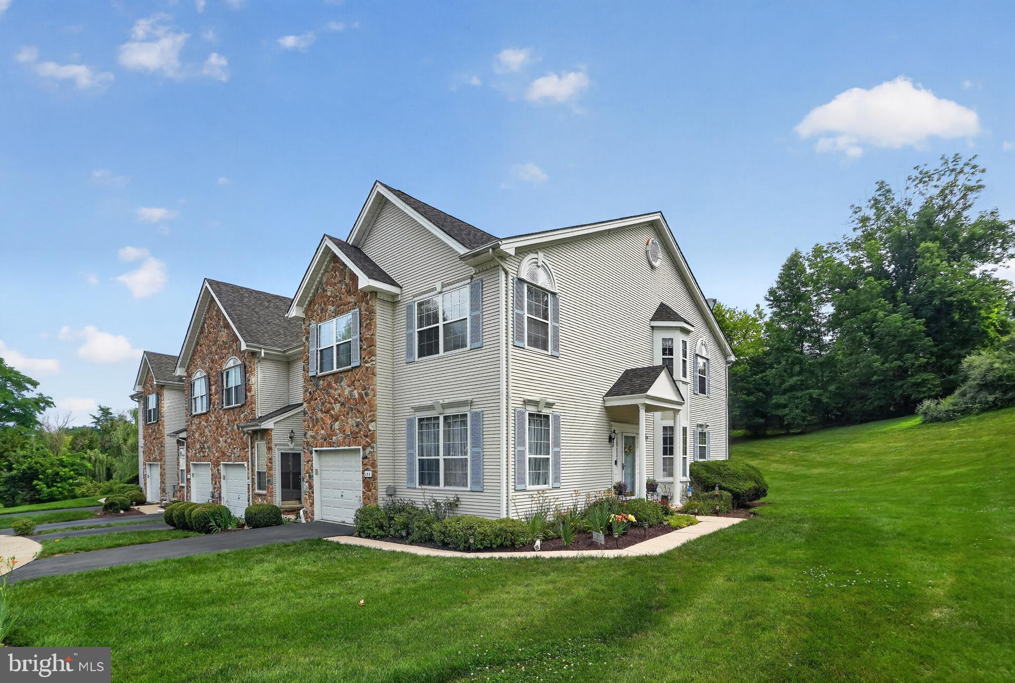 123 FORELOCK COURT