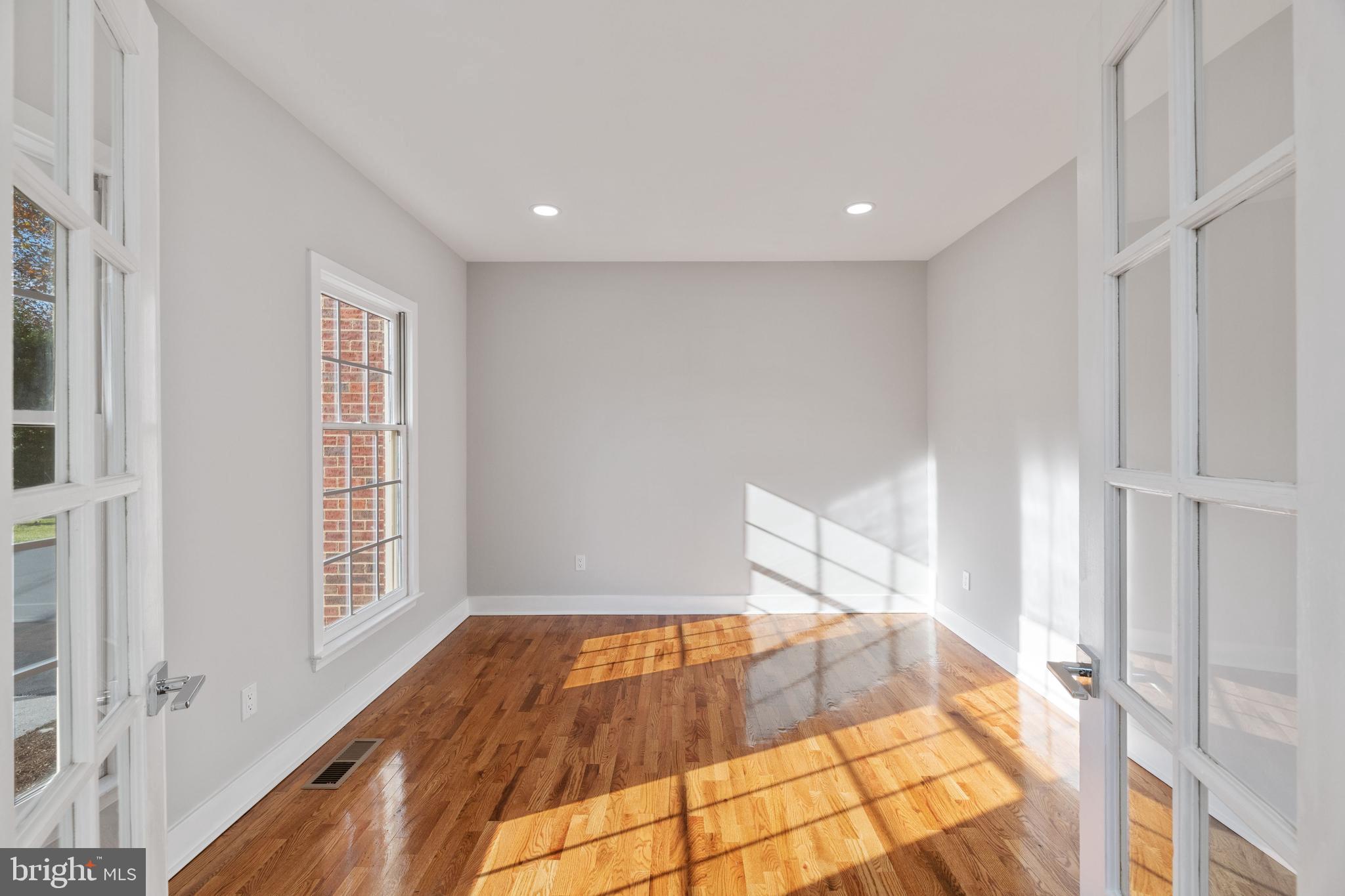 VIRGINIA RUN - Residential