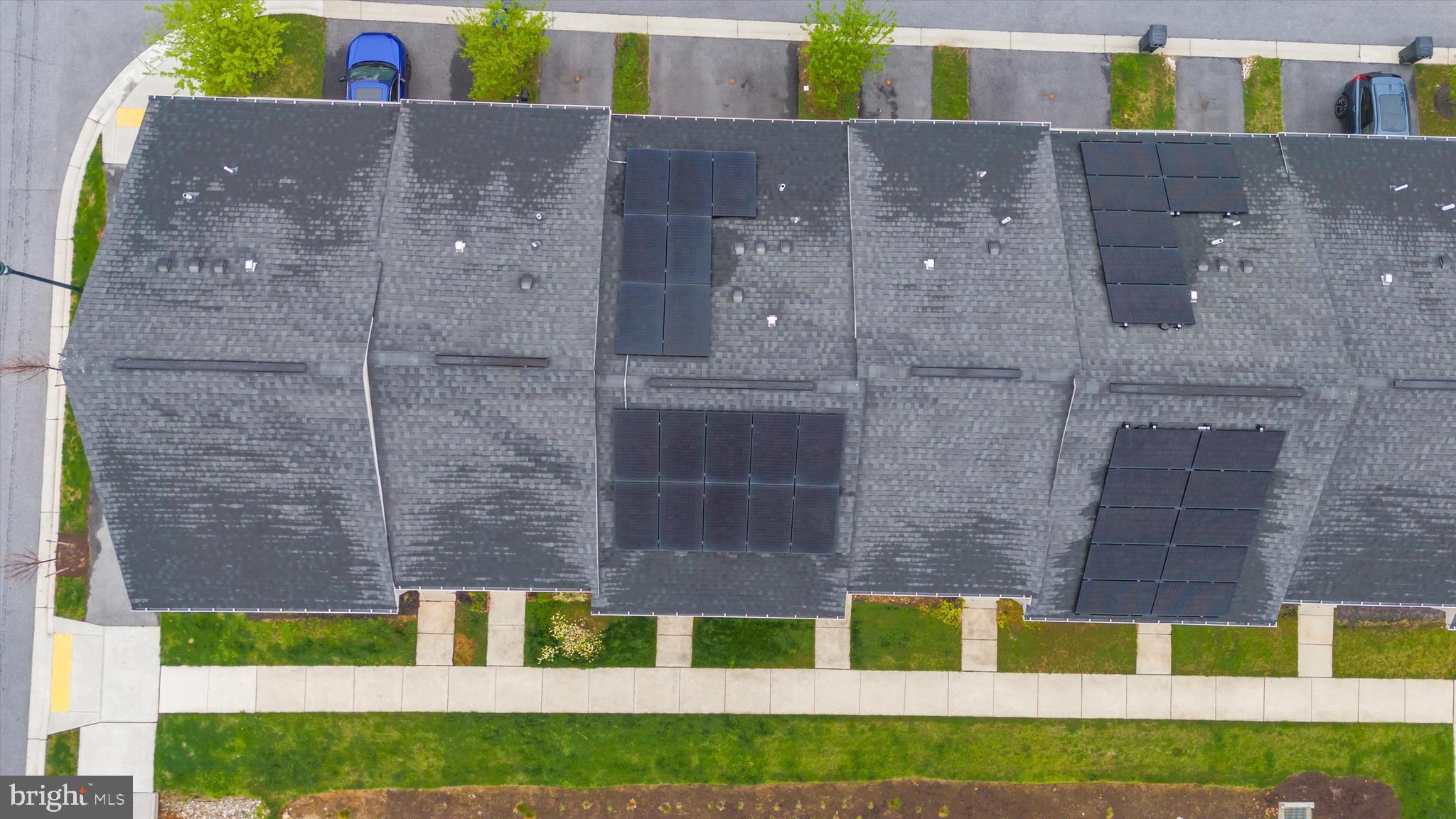 BRADFORD'S LANDING - Residential