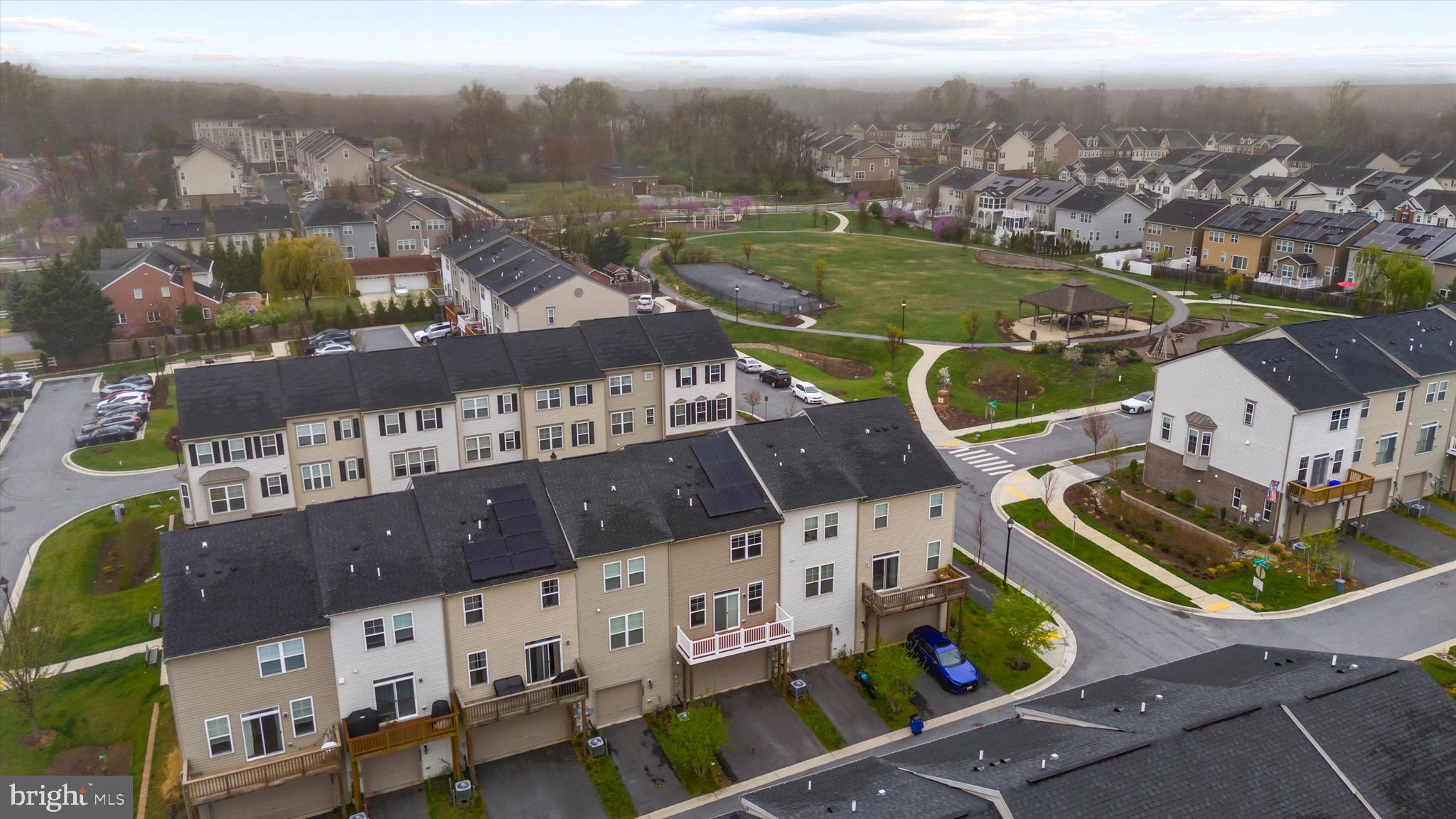 BRADFORD'S LANDING - Residential