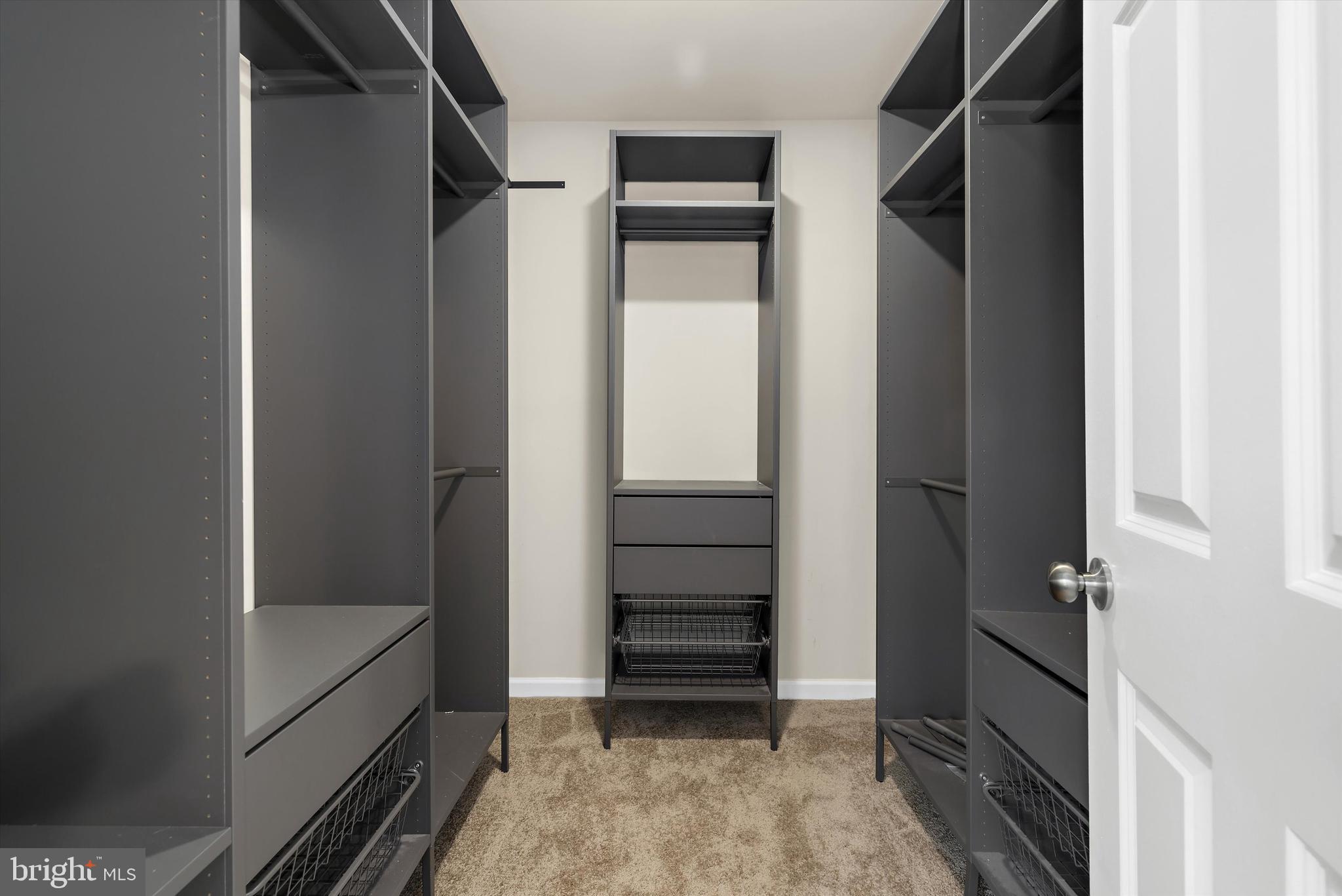 BRADFORD'S LANDING - Residential