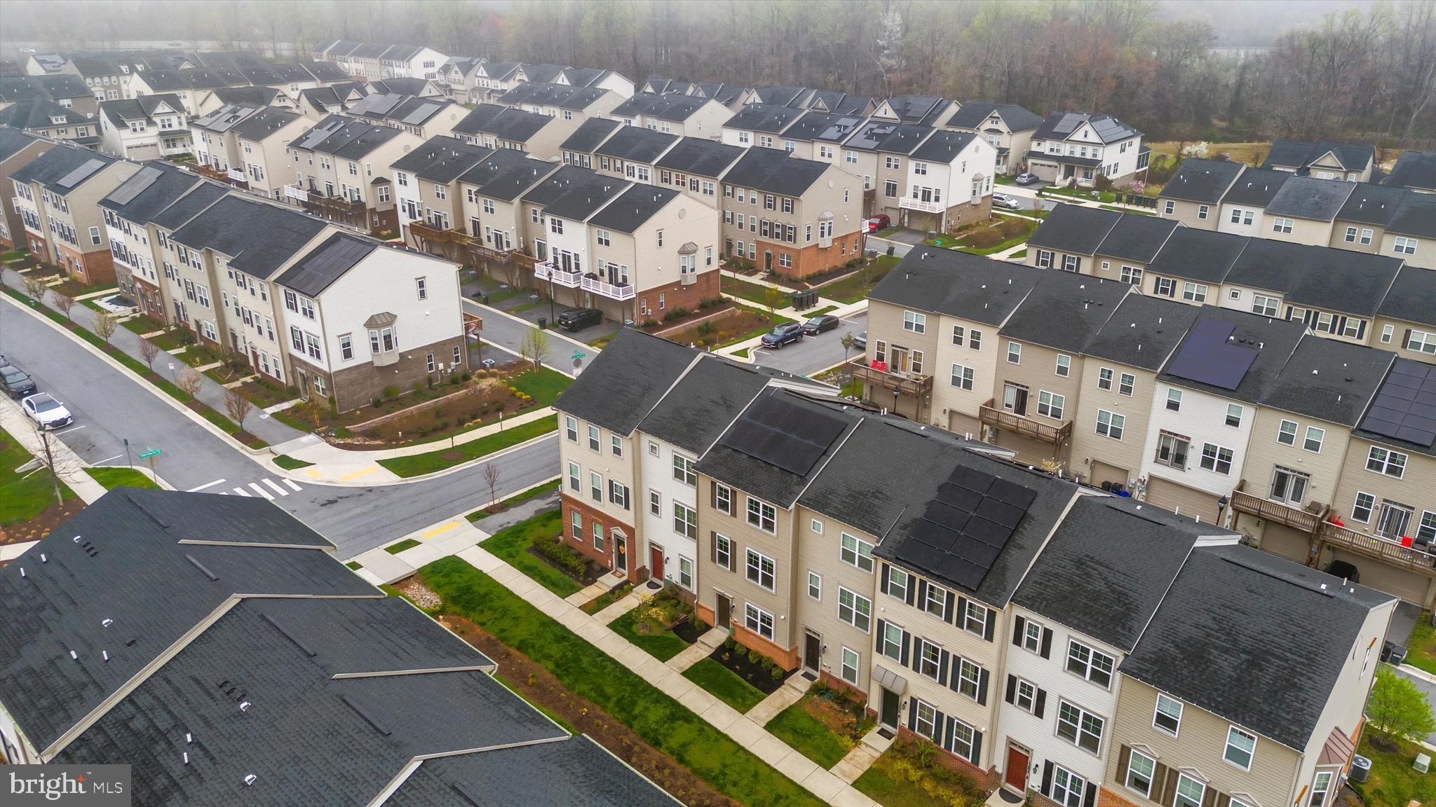 BRADFORD'S LANDING - Residential