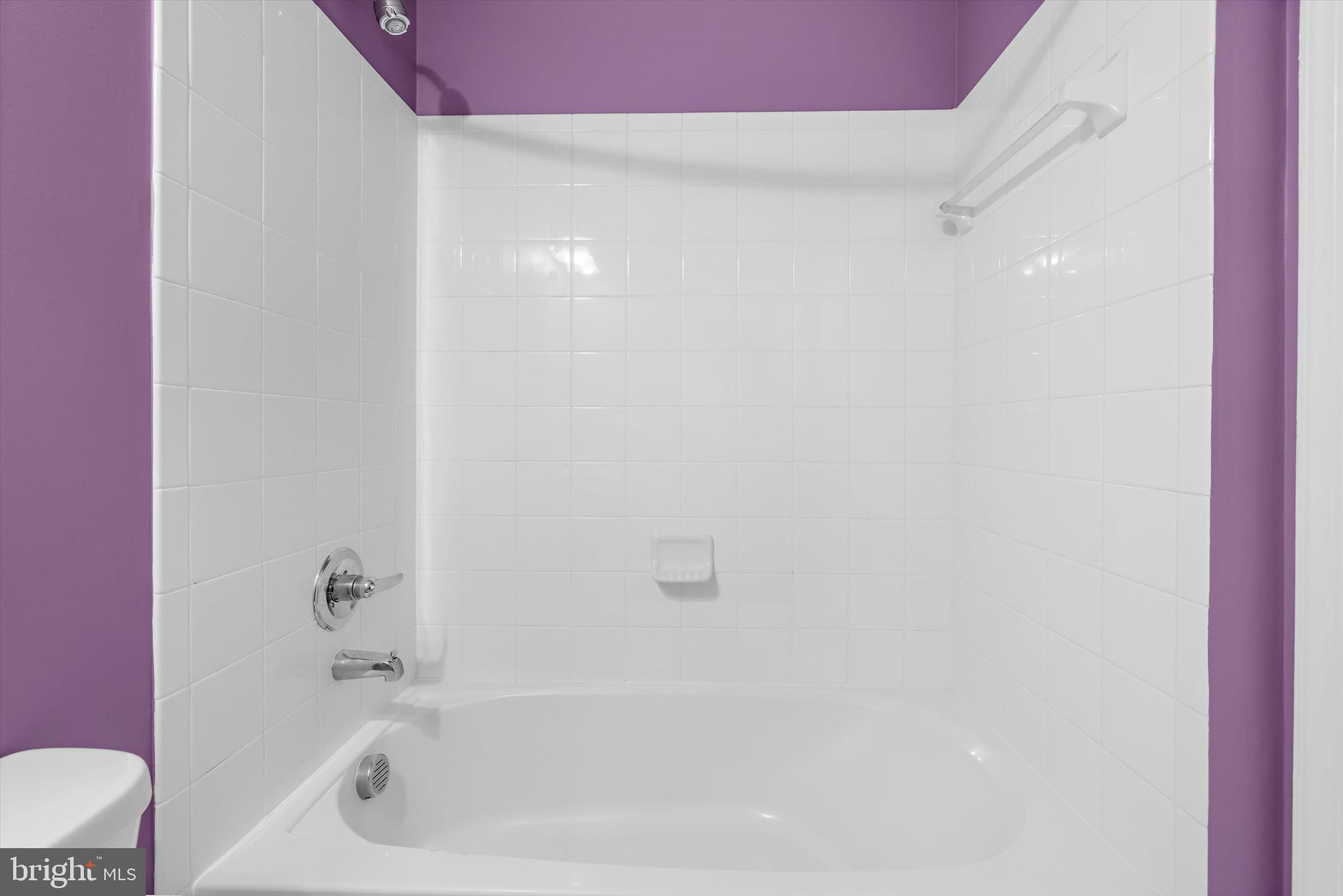 BRADFORD'S LANDING - Residential