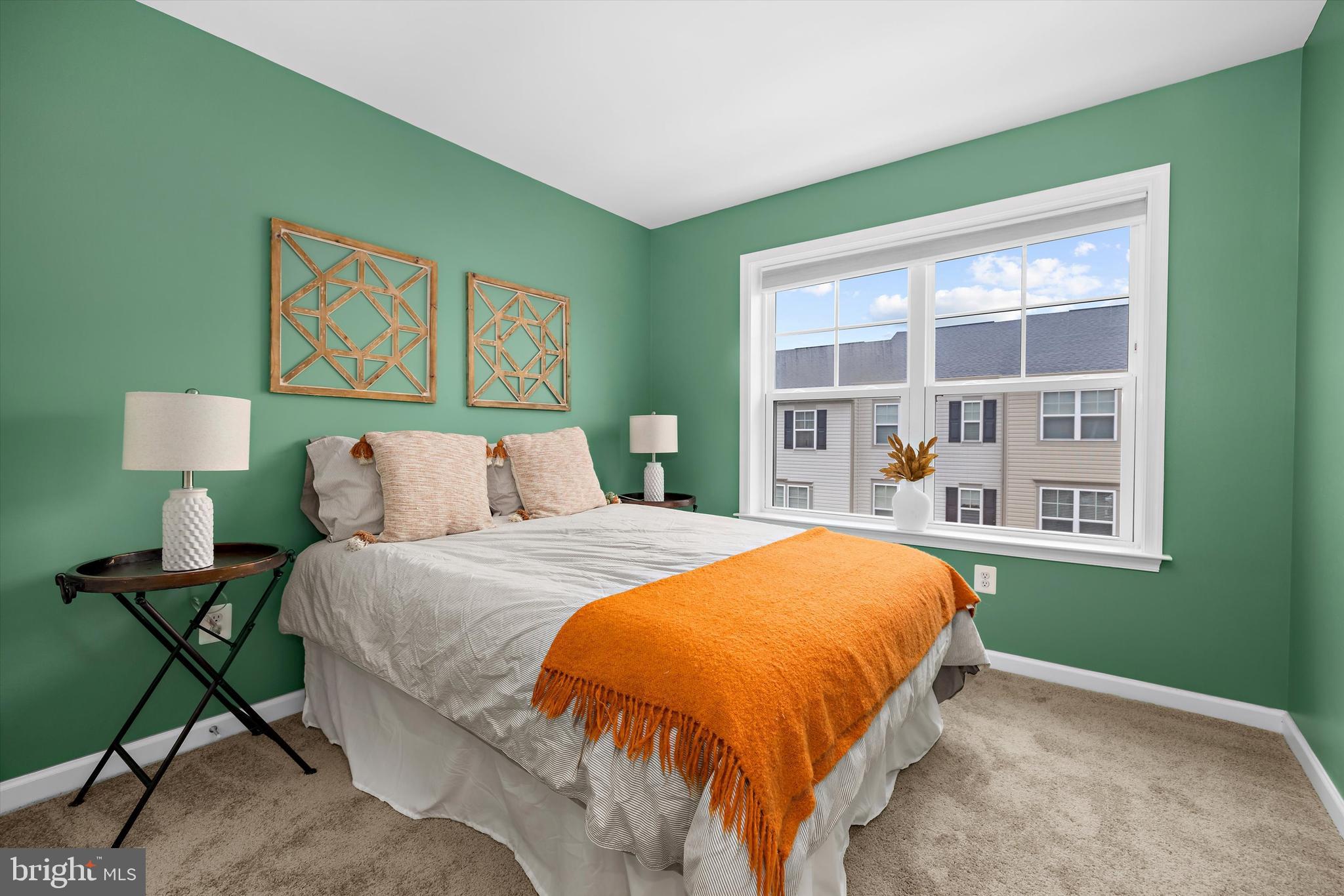 BRADFORD'S LANDING - Residential