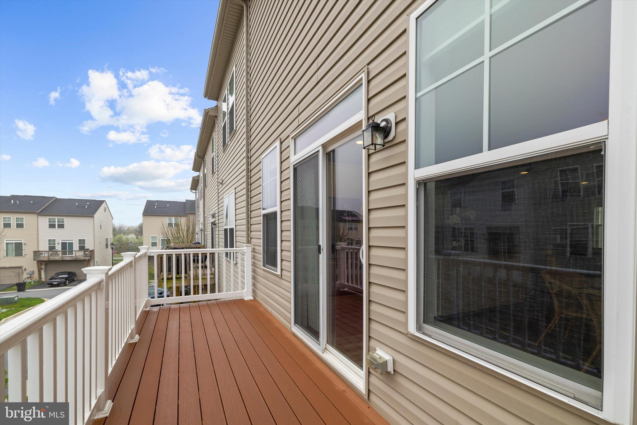 BRADFORD'S LANDING - Residential