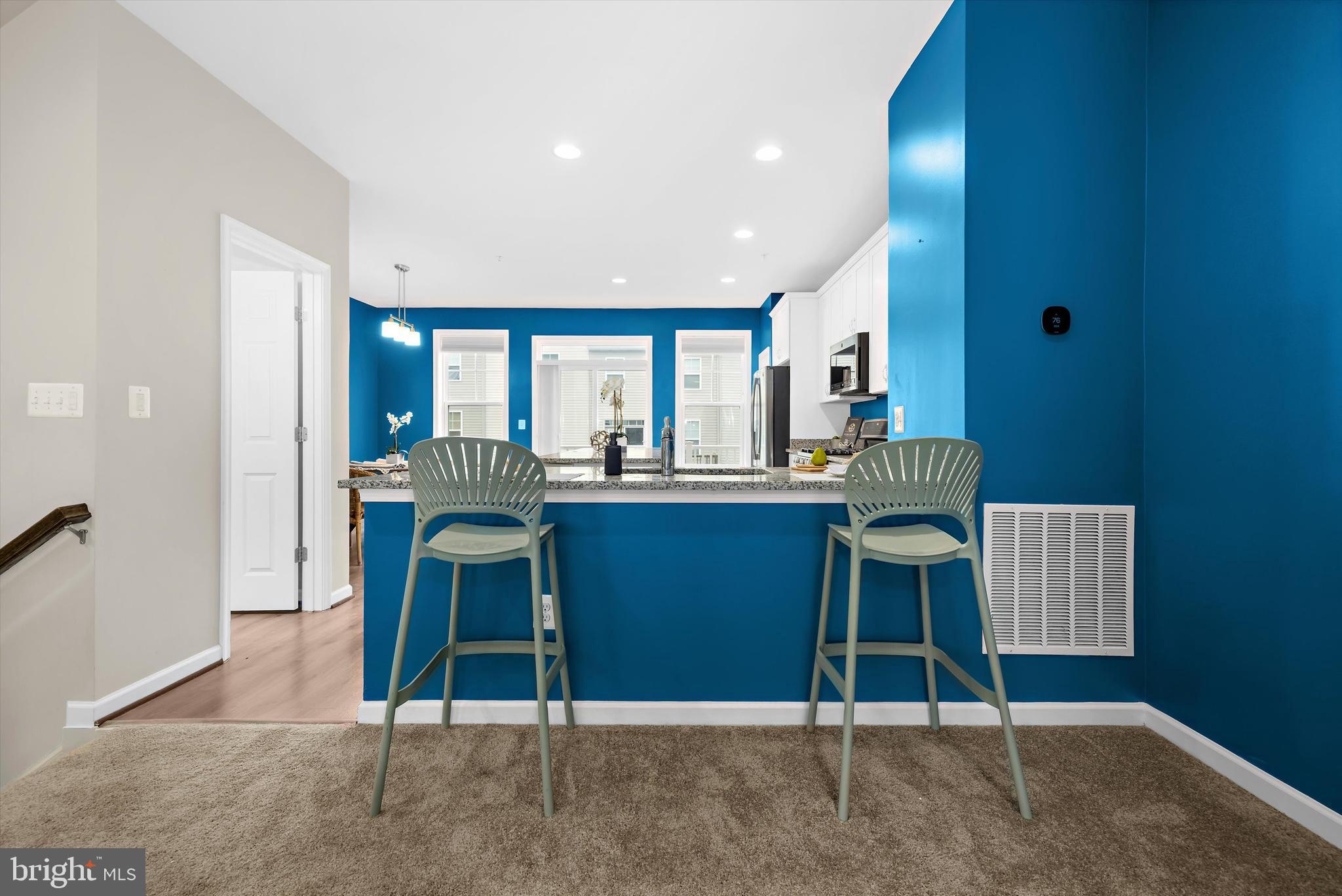 BRADFORD'S LANDING - Residential