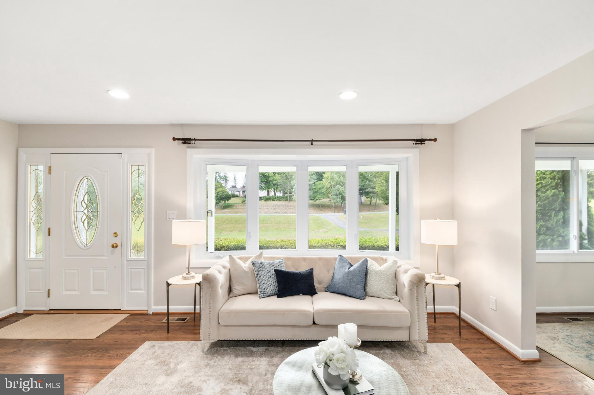 HIGHVIEW - Residential