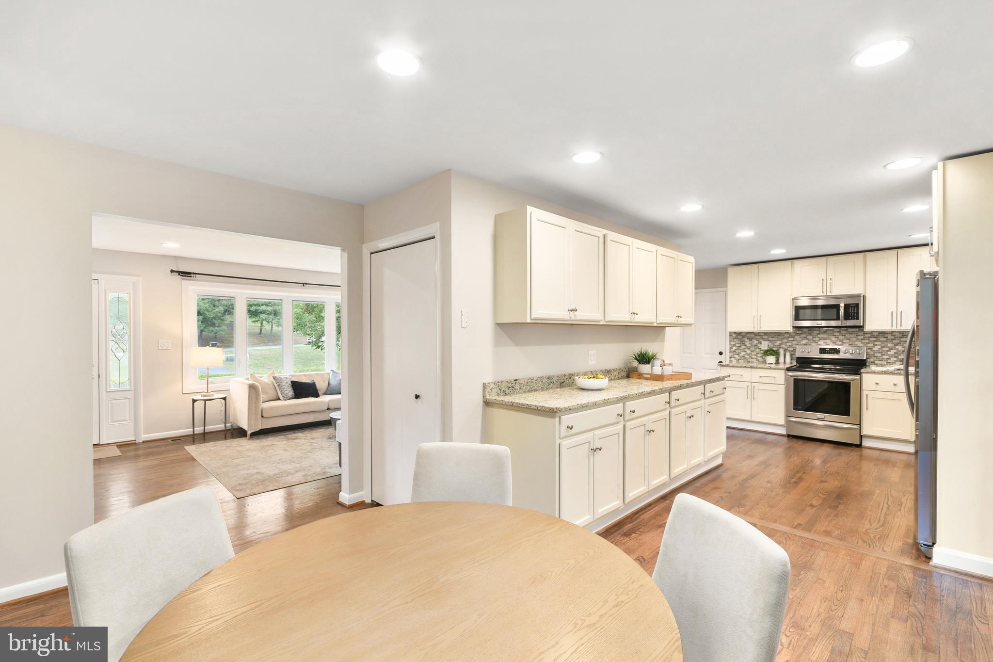 HIGHVIEW - Residential