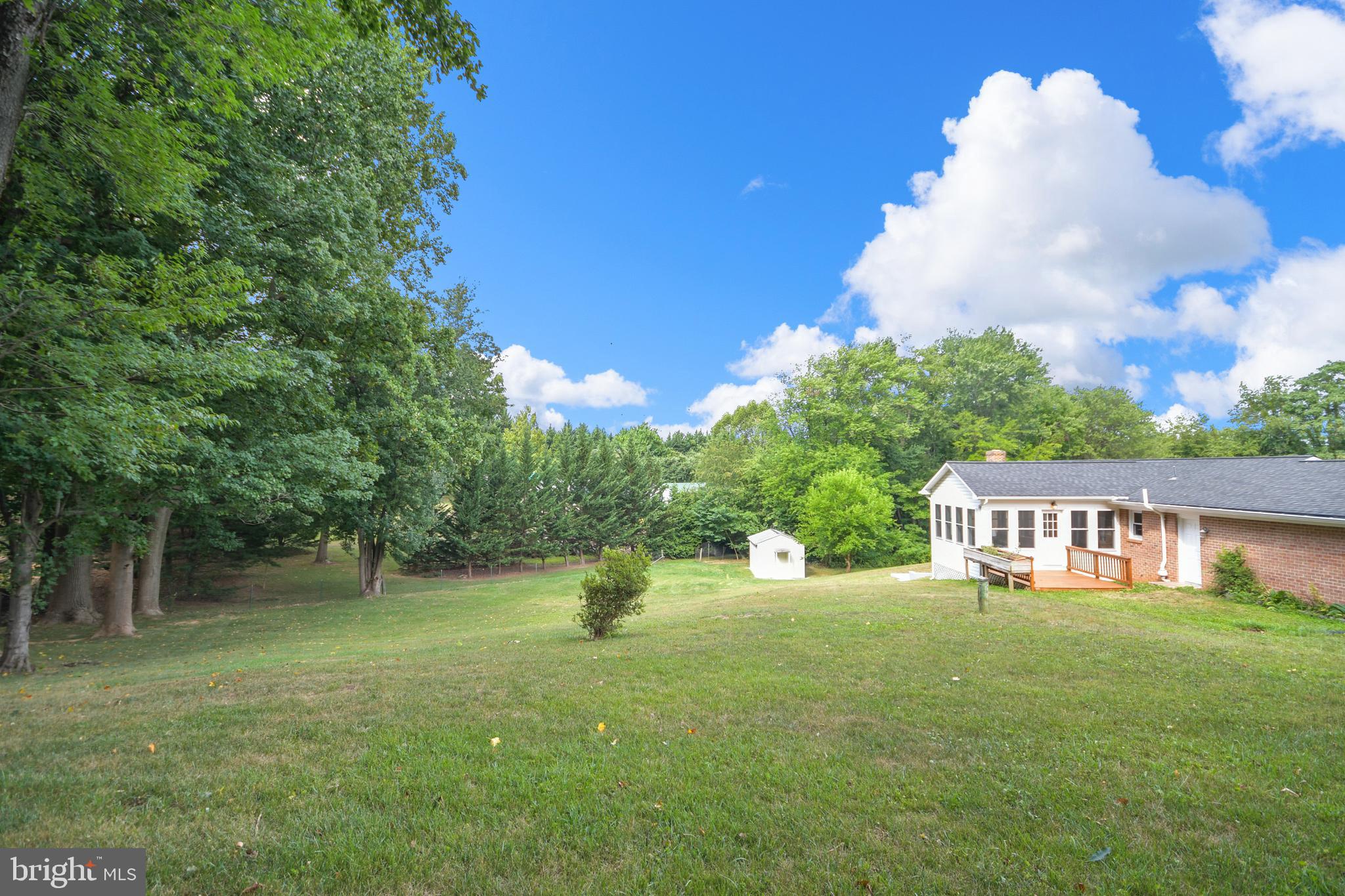 HIGHVIEW - Residential