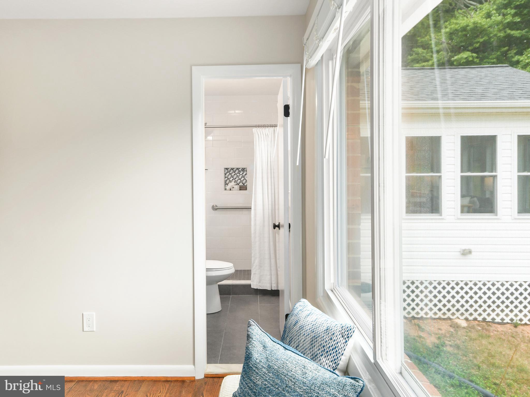 HIGHVIEW - Residential