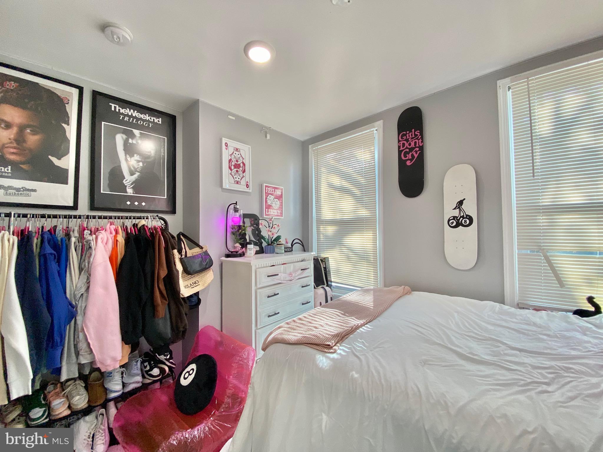 TEMPLE UNIVERSITY - Residential Lease