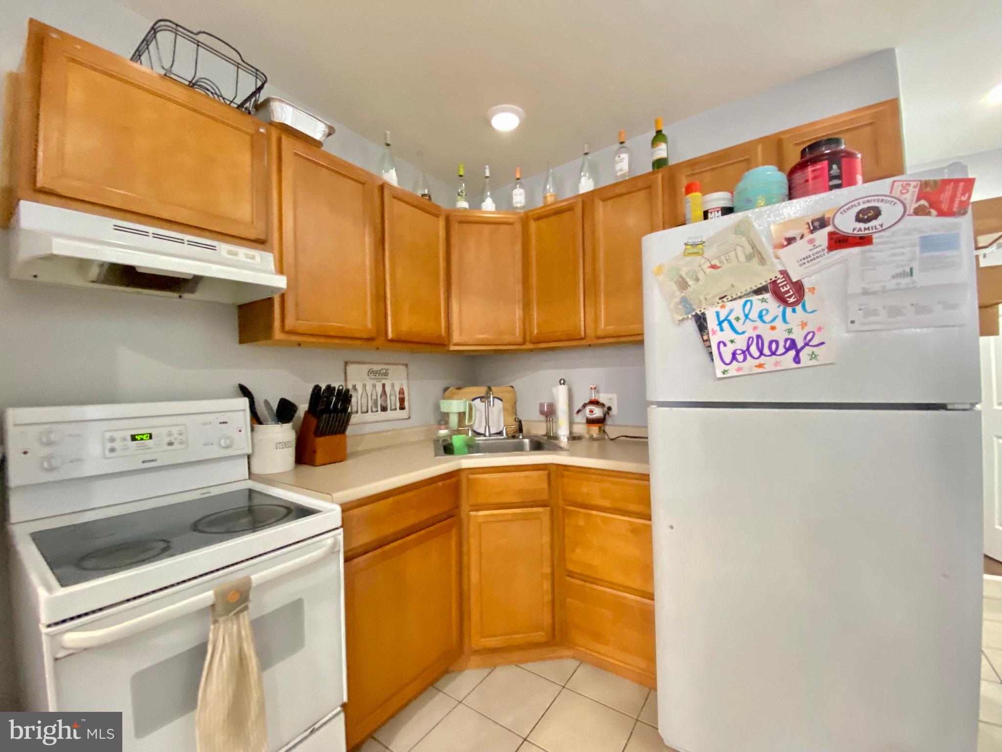 TEMPLE UNIVERSITY - Residential Lease