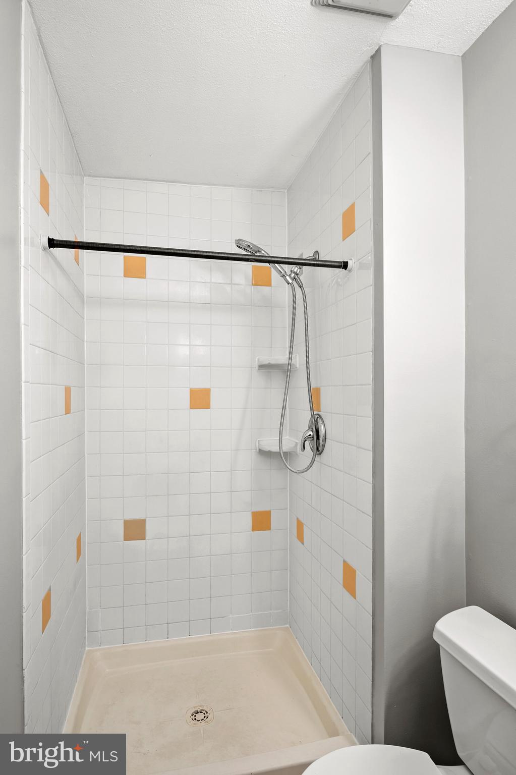 SUMMERHILL - Residential