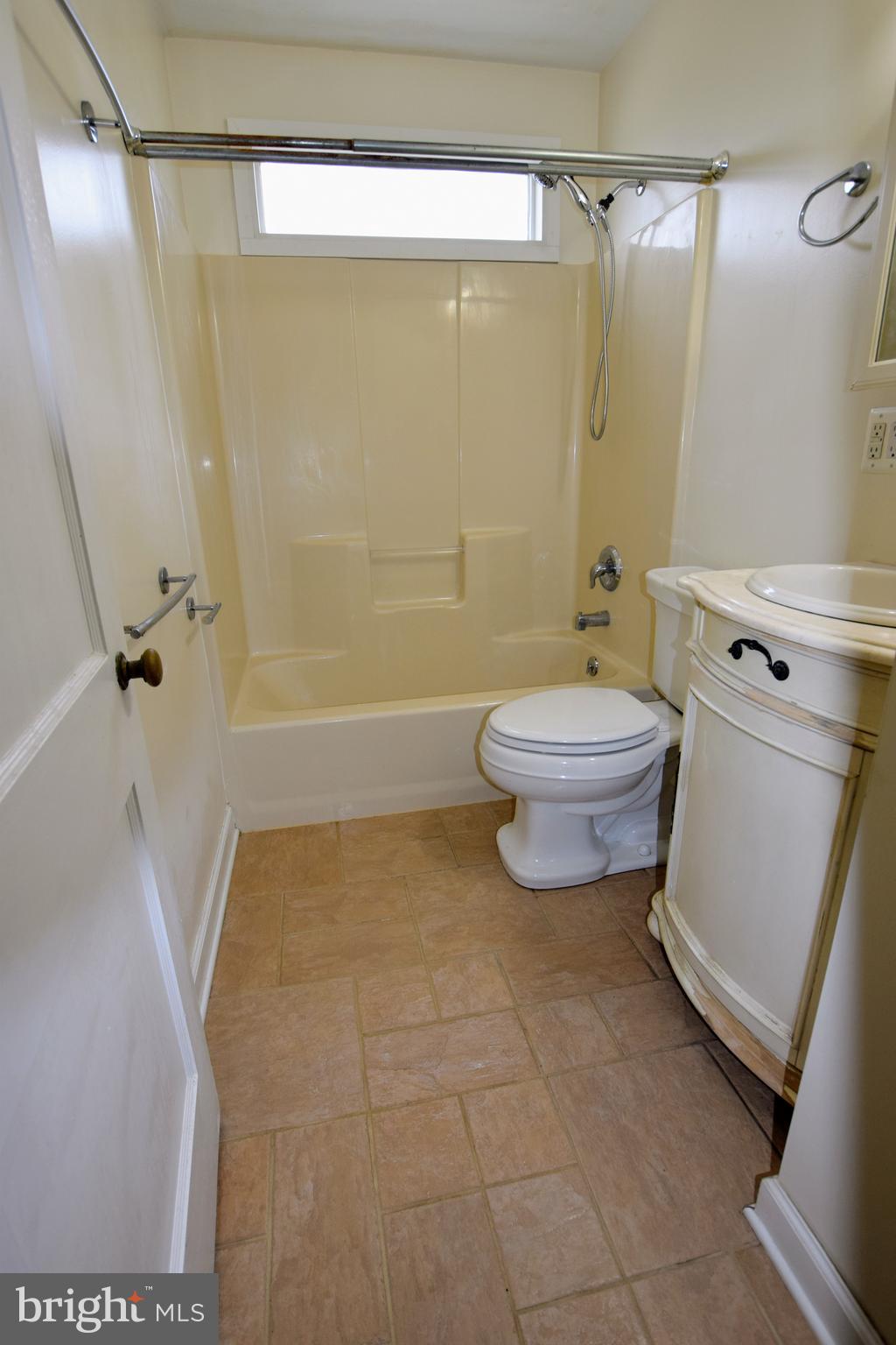 HAVRE DE GRACE HEIGHTS - Residential Lease