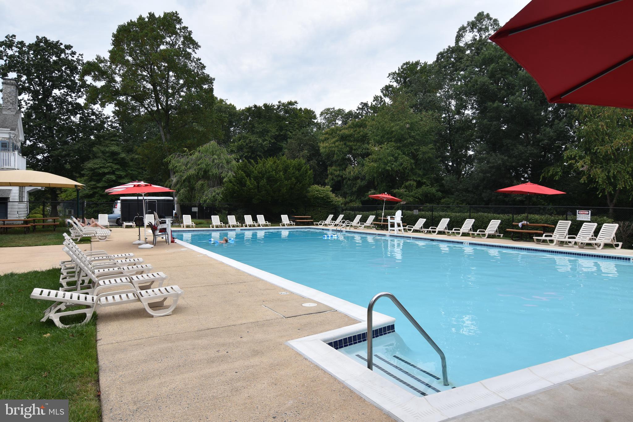 INDIAN KING - Residential Lease