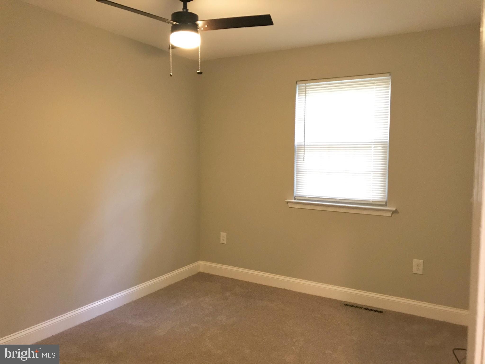 INDIAN KING - Residential Lease