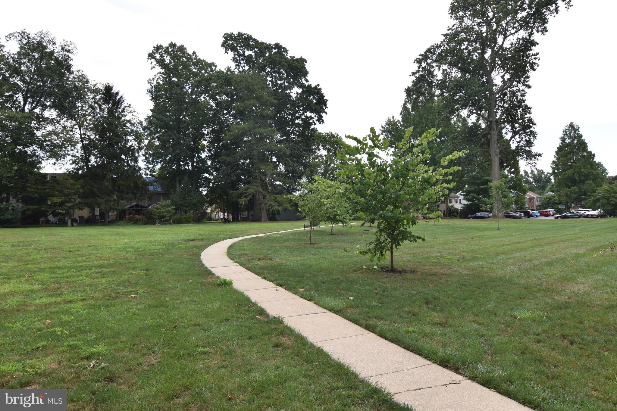 INDIAN KING - Residential Lease