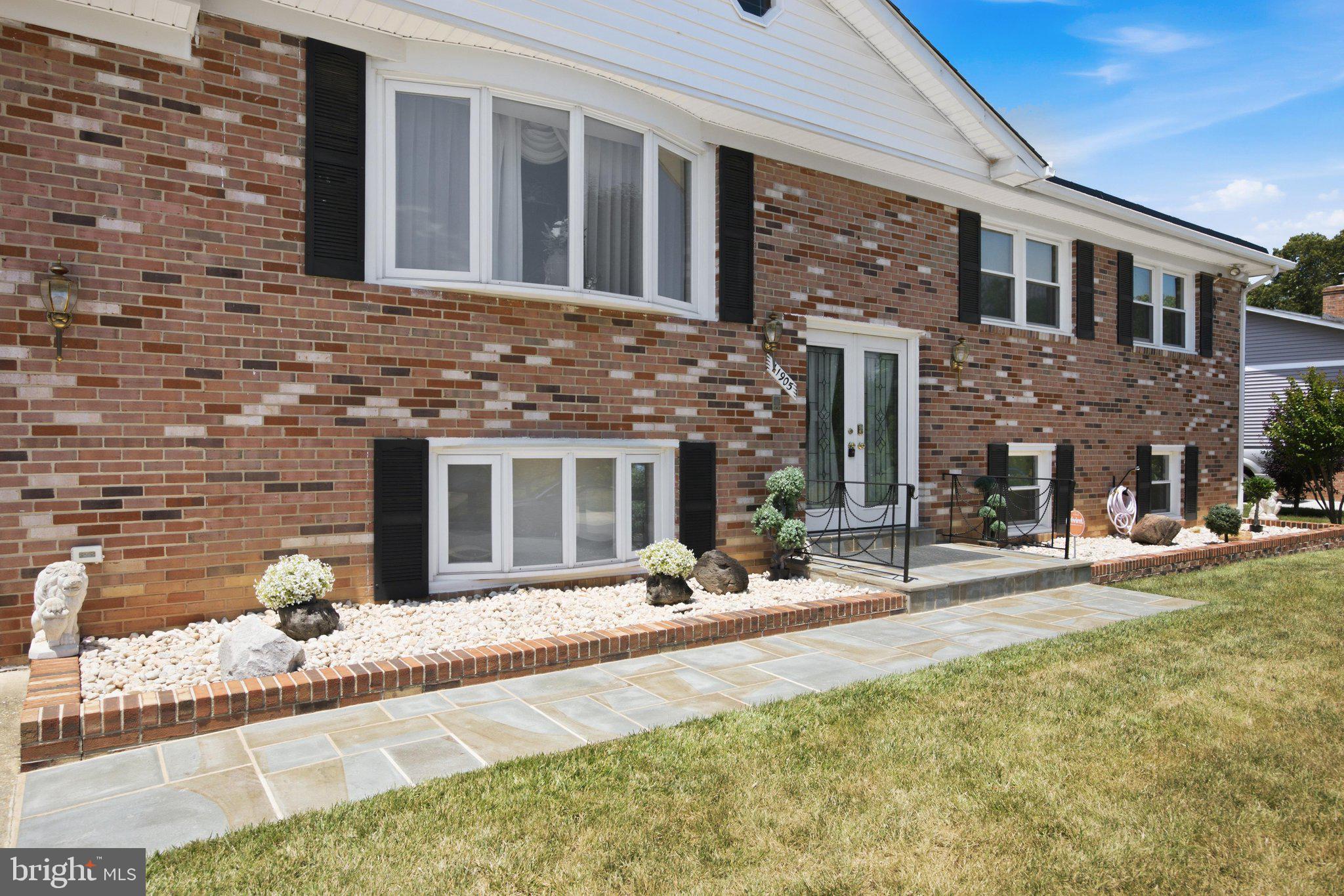 11905 BIZET COURT