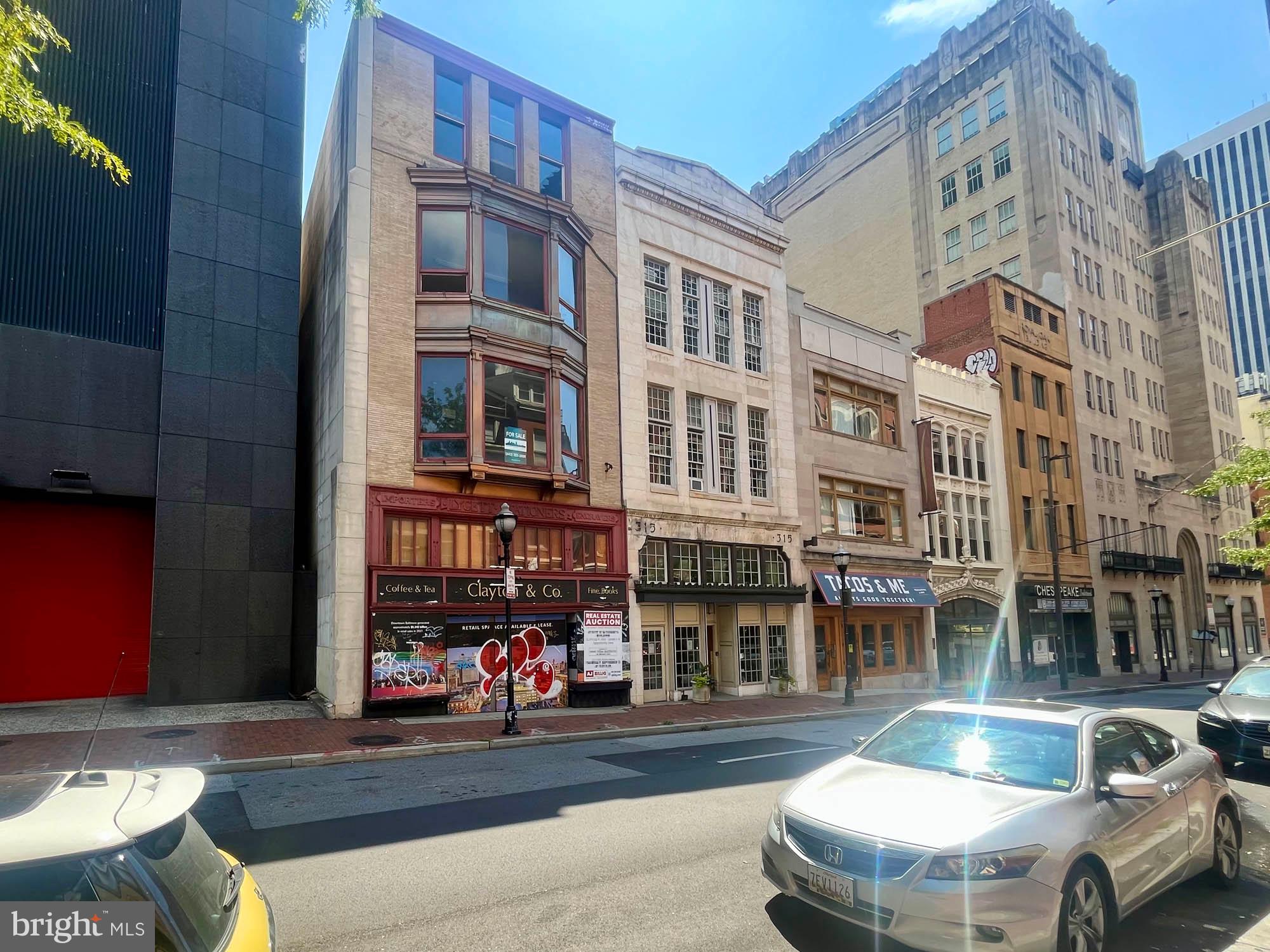 DOWNTOWN - Commercial Sale