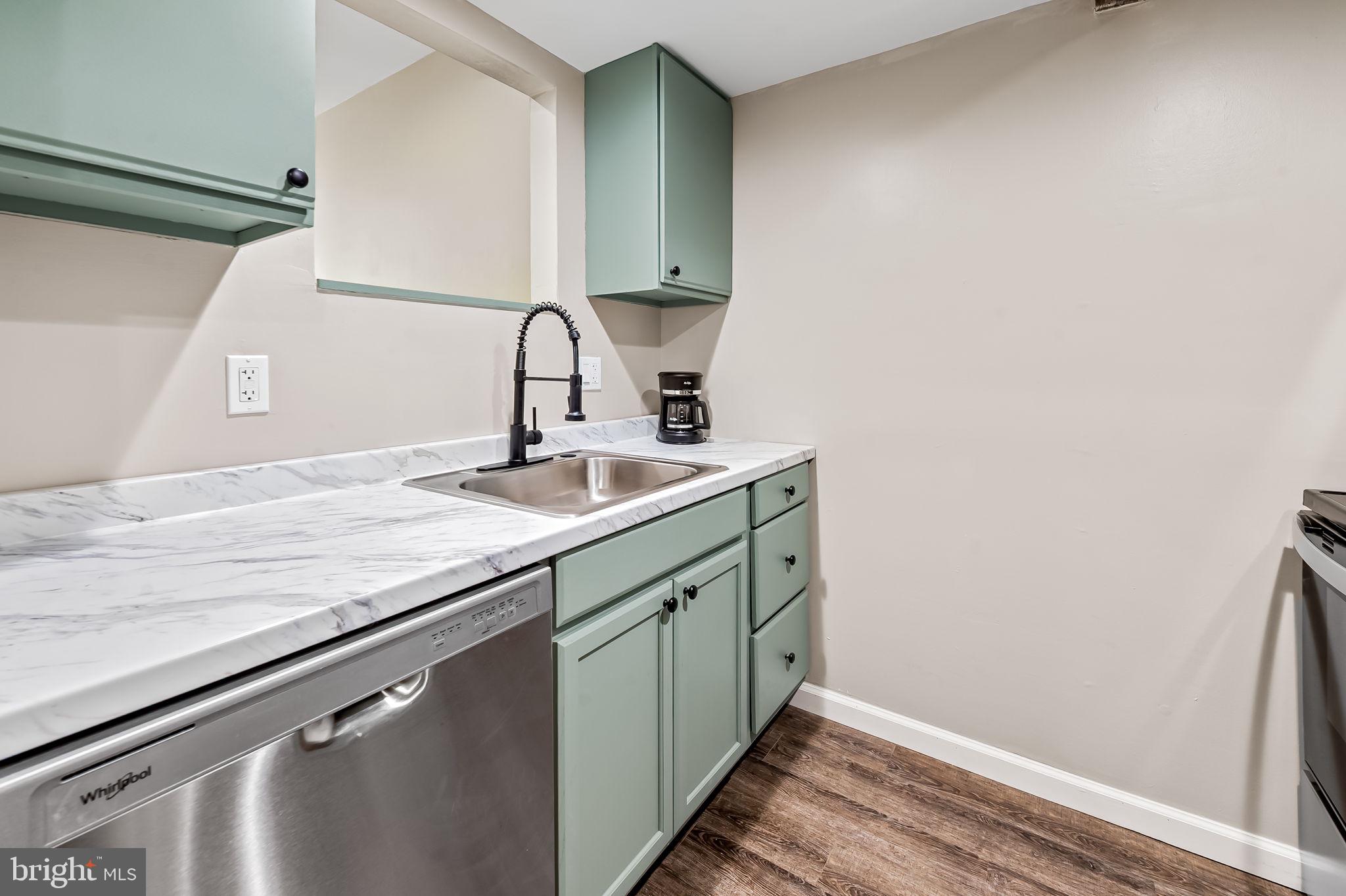 FELLS POINT HISTORIC DISTRICT - Residential Lease