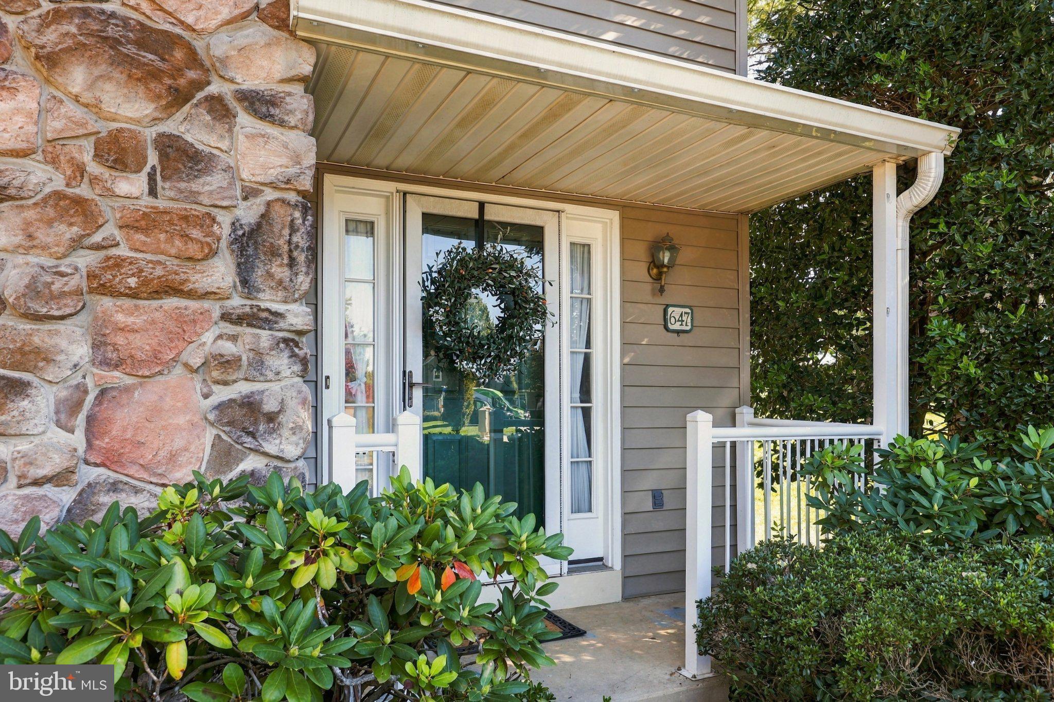 647 SHROPSHIRE DRIVE