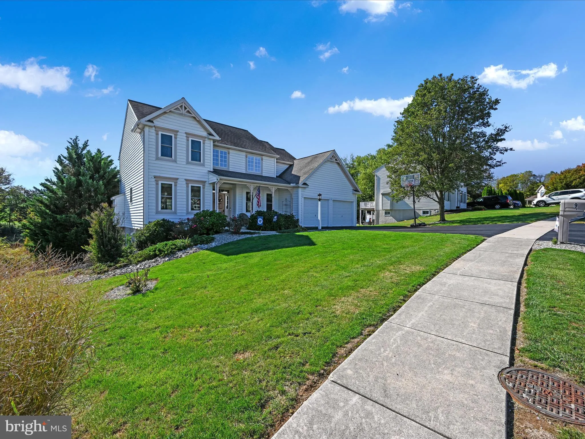 Elizabethtown, Pennsylvania 17022, United States, 5 Bedrooms Bedrooms, ,4 BathroomsBathrooms,Residential,Active,226310