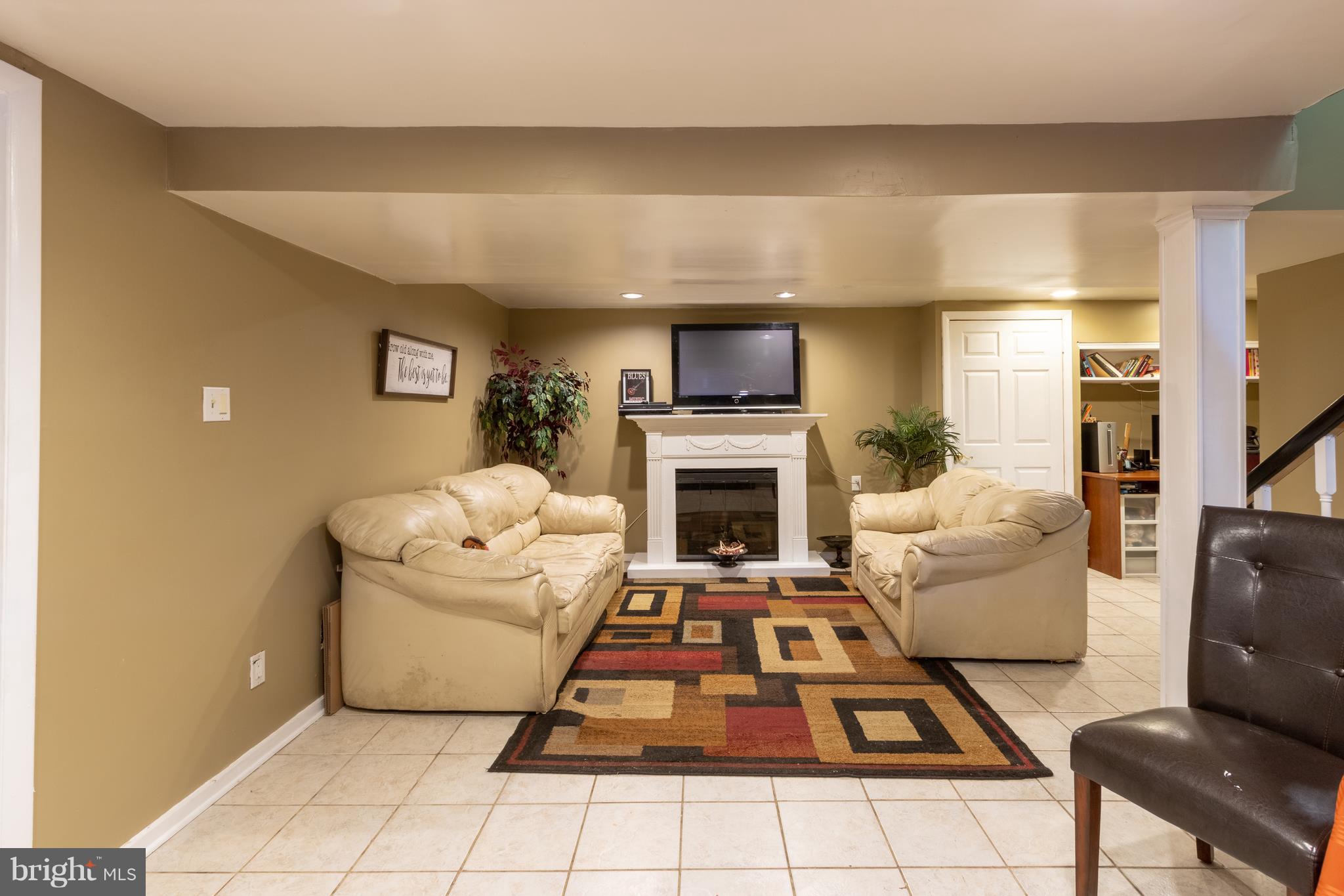 RIVERDALE PARK - Residential