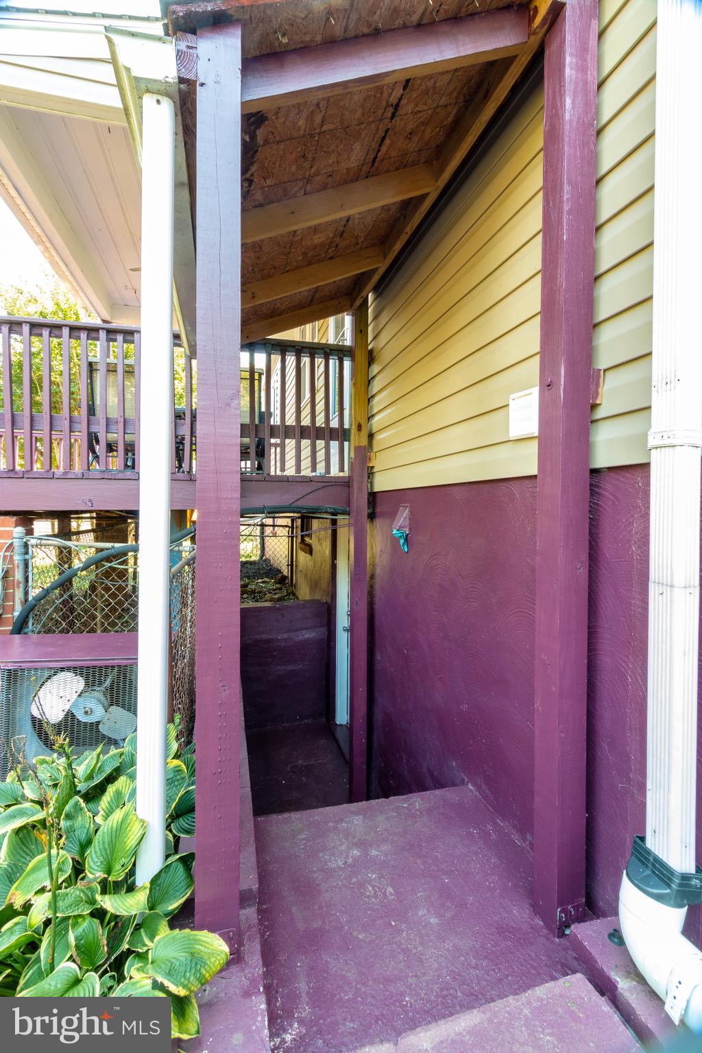 RIVERDALE PARK - Residential