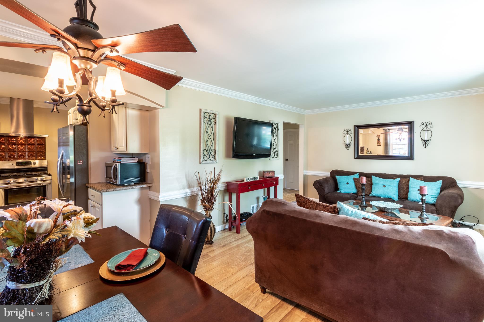 RIVERDALE PARK - Residential