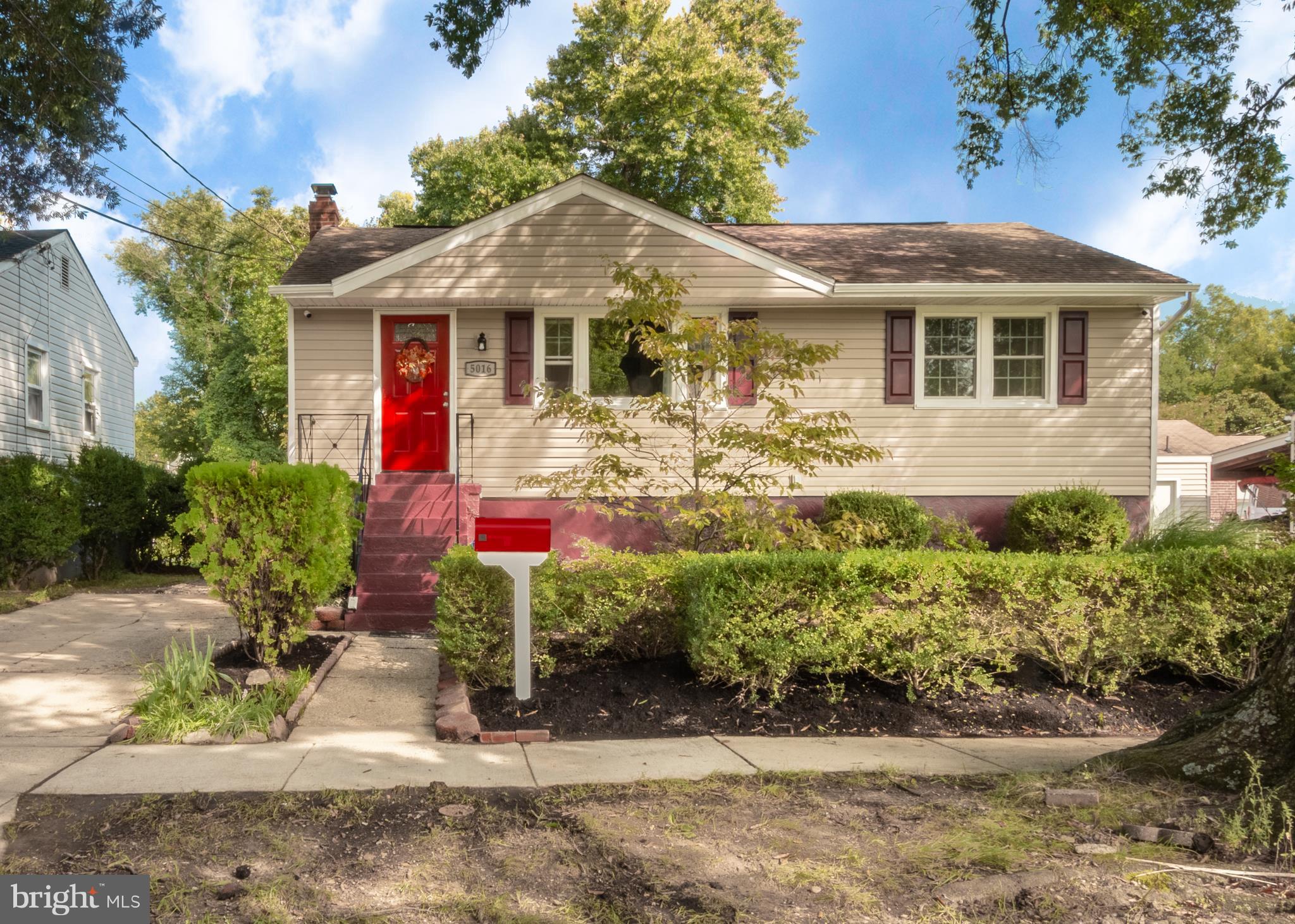 RIVERDALE PARK - Residential