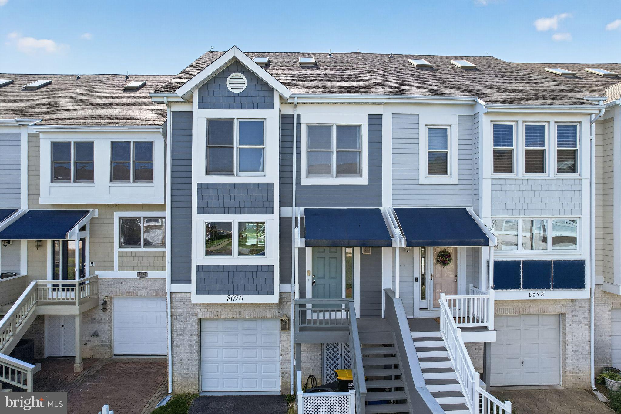 WINDWARD KEY - Residential