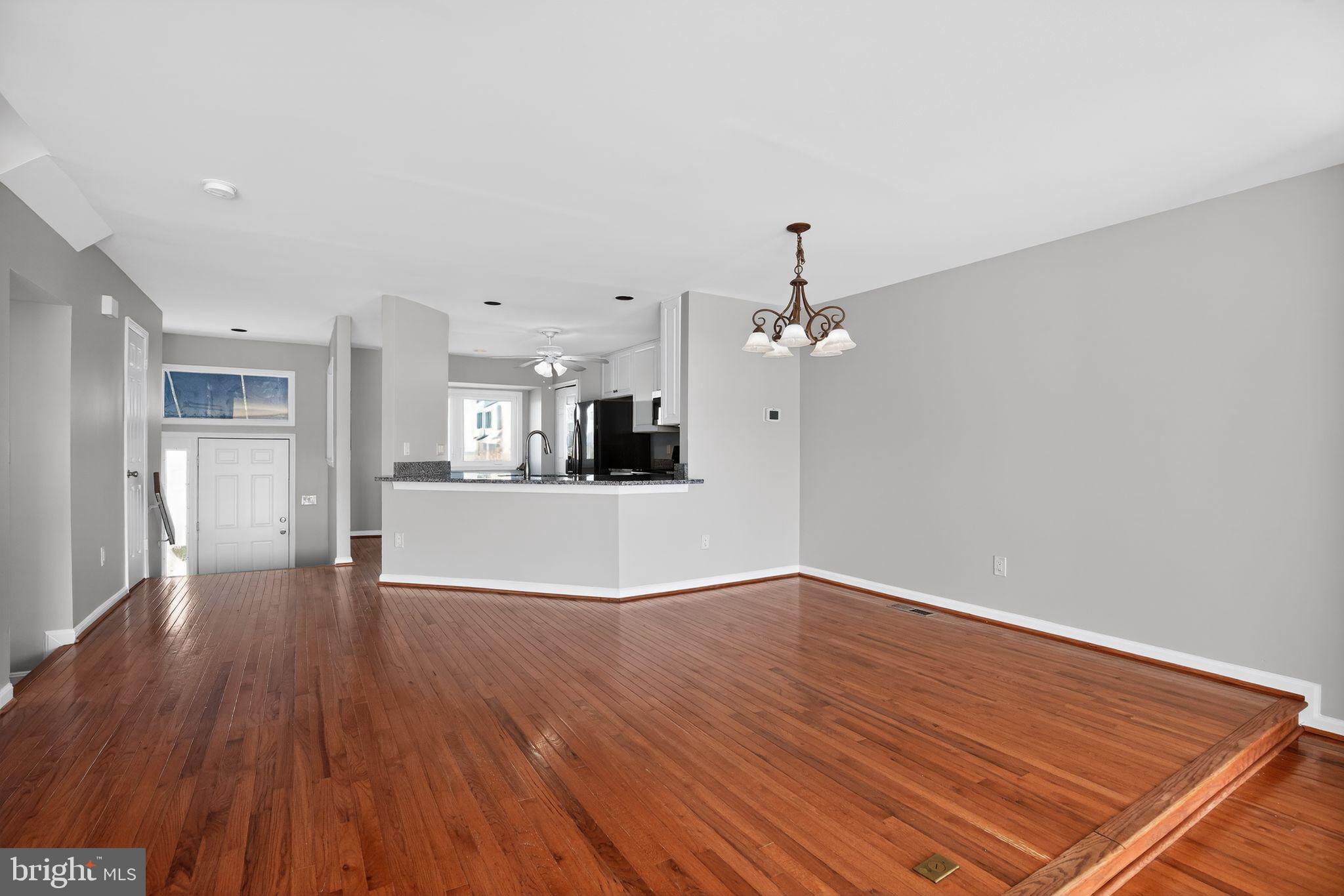 WINDWARD KEY - Residential