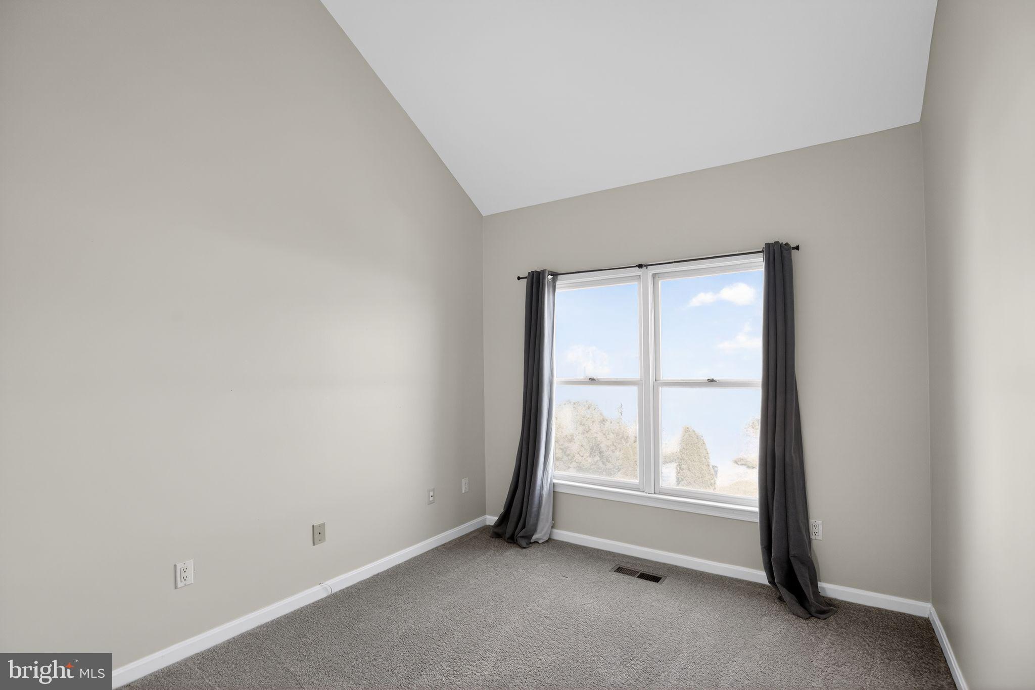 WINDWARD KEY - Residential