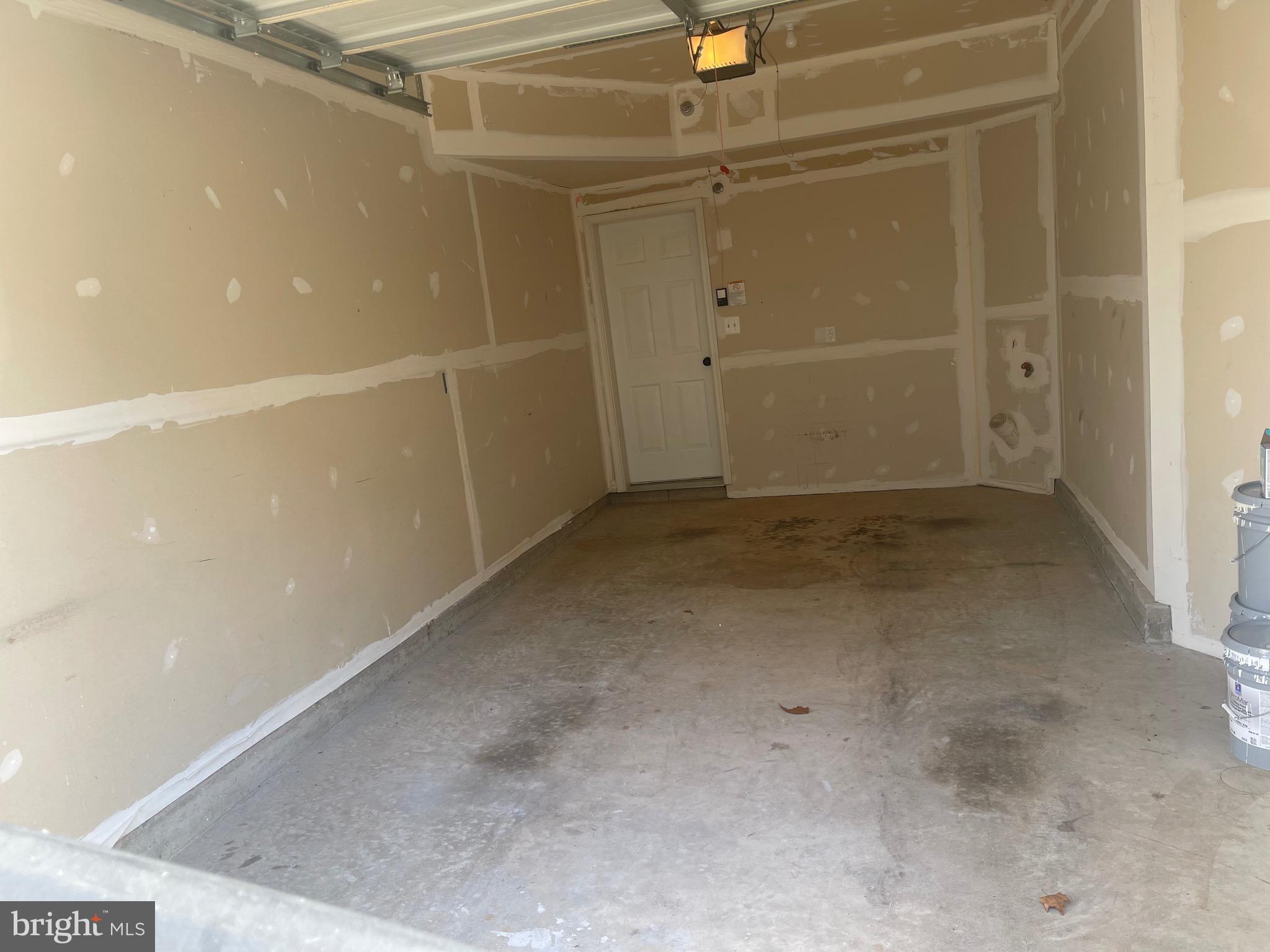 POTOMAC CLUB - Residential