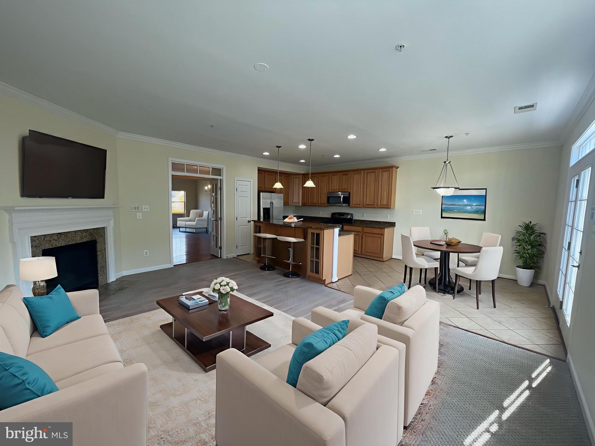 POTOMAC CLUB - Residential