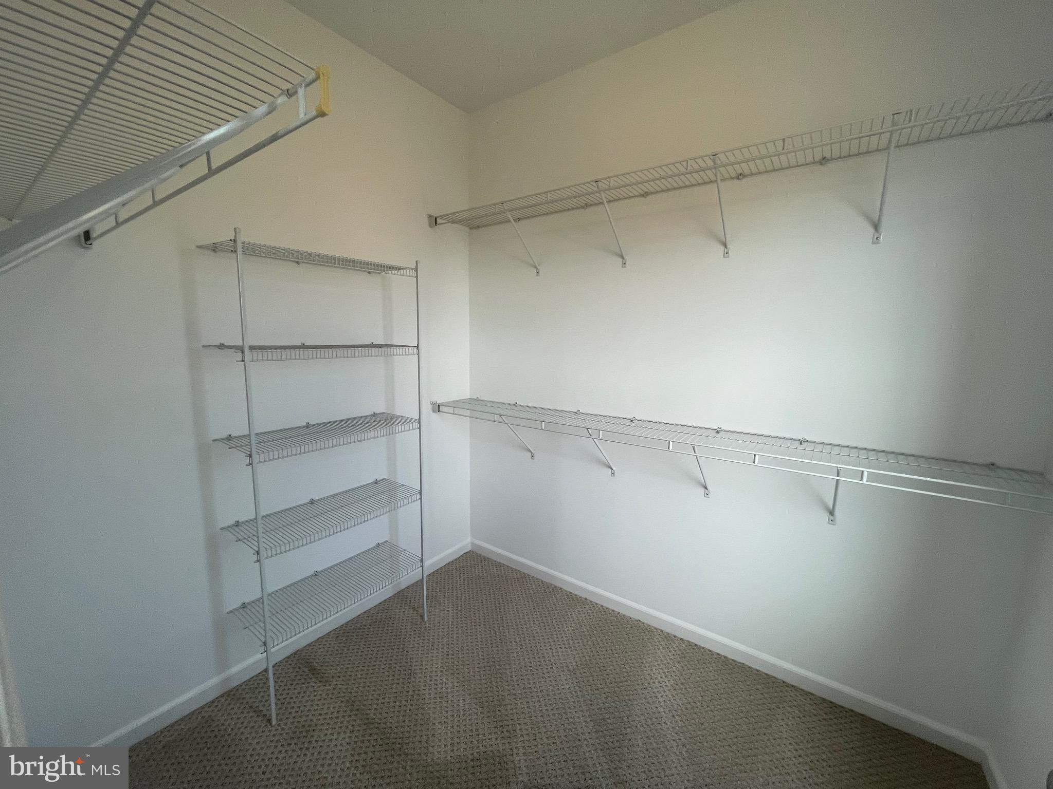 POTOMAC CLUB - Residential