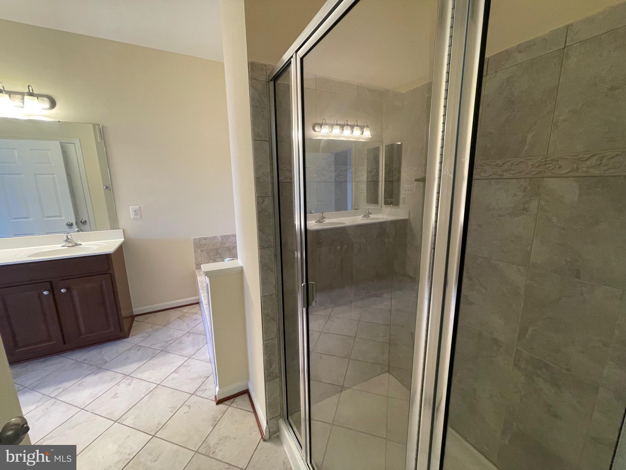 POTOMAC CLUB - Residential