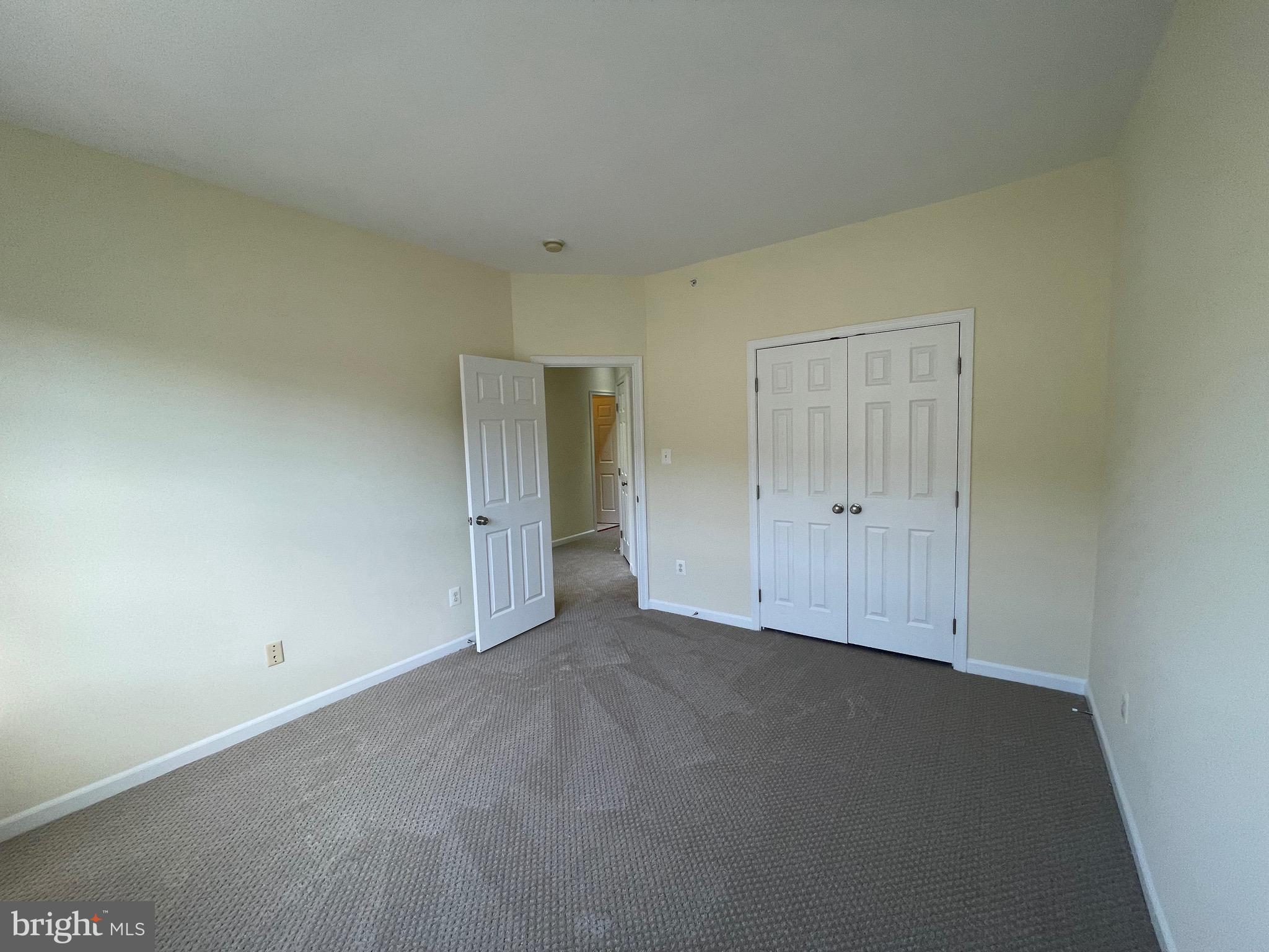 POTOMAC CLUB - Residential