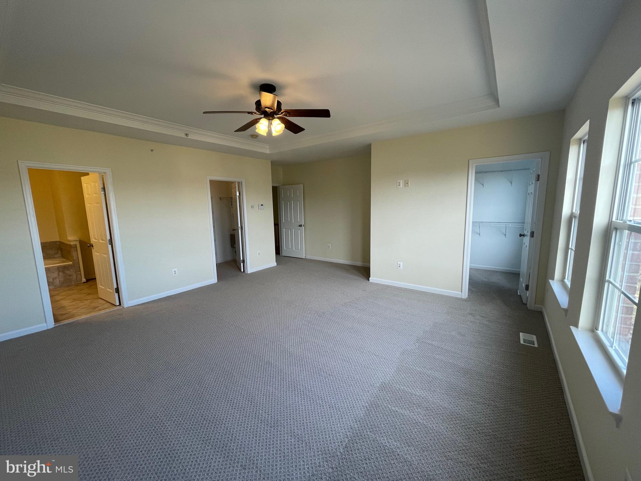 POTOMAC CLUB - Residential