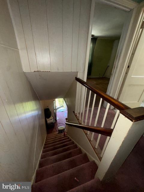 WEST OAK LANE - Residential