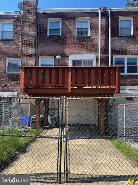 WEST OAK LANE - Residential