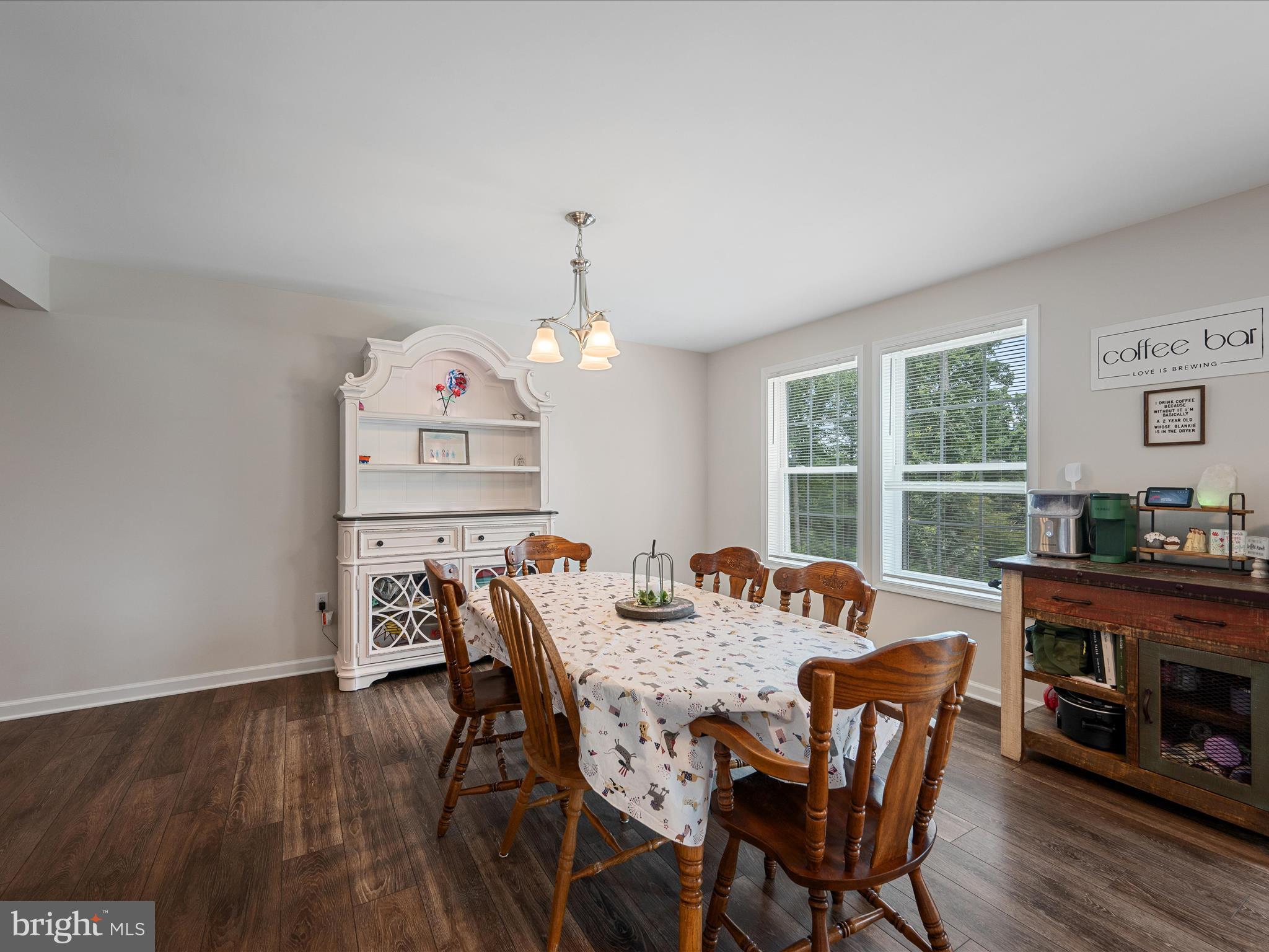 MIDDLE CREEK MANOR - Residential