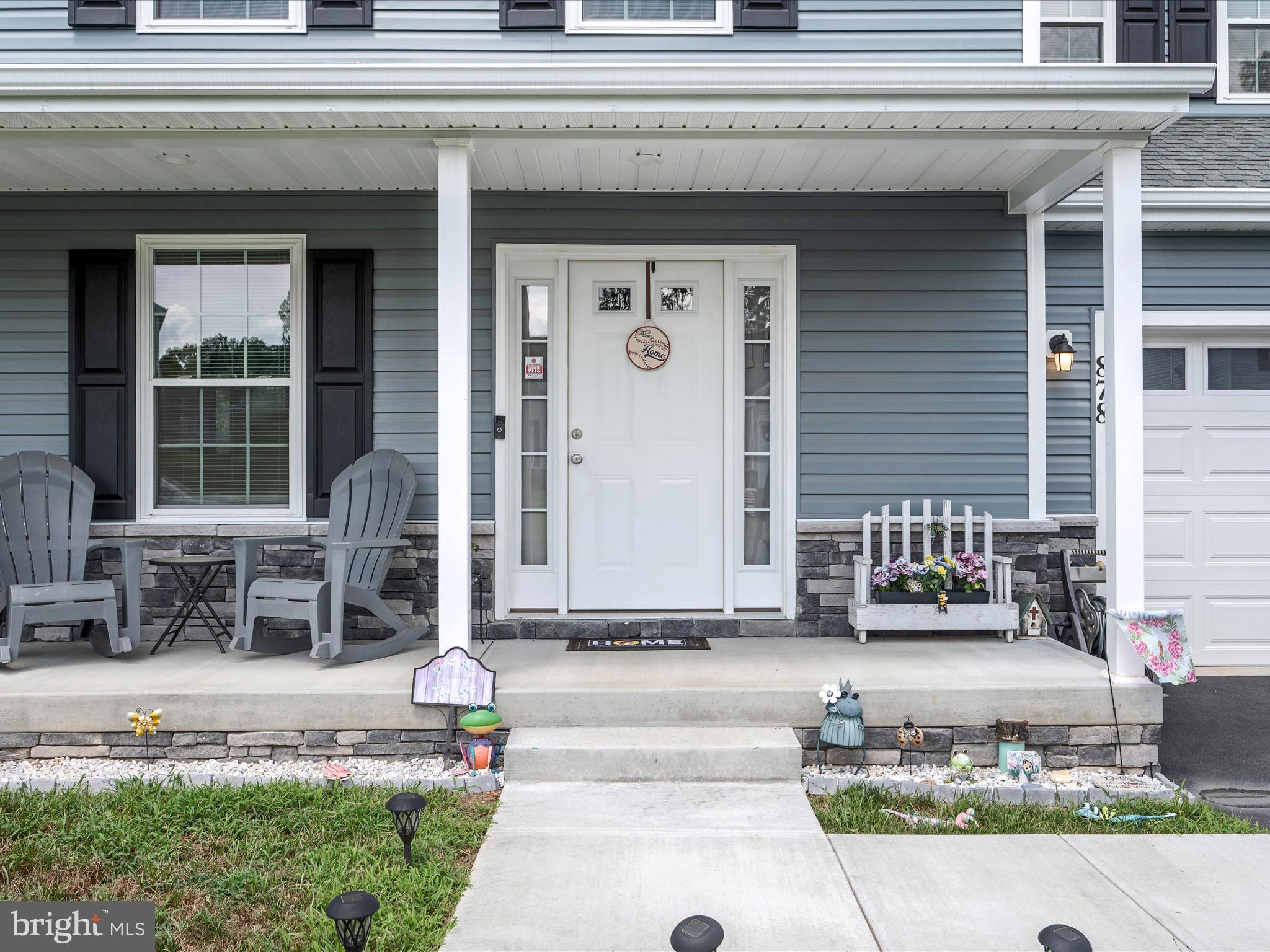 MIDDLE CREEK MANOR - Residential