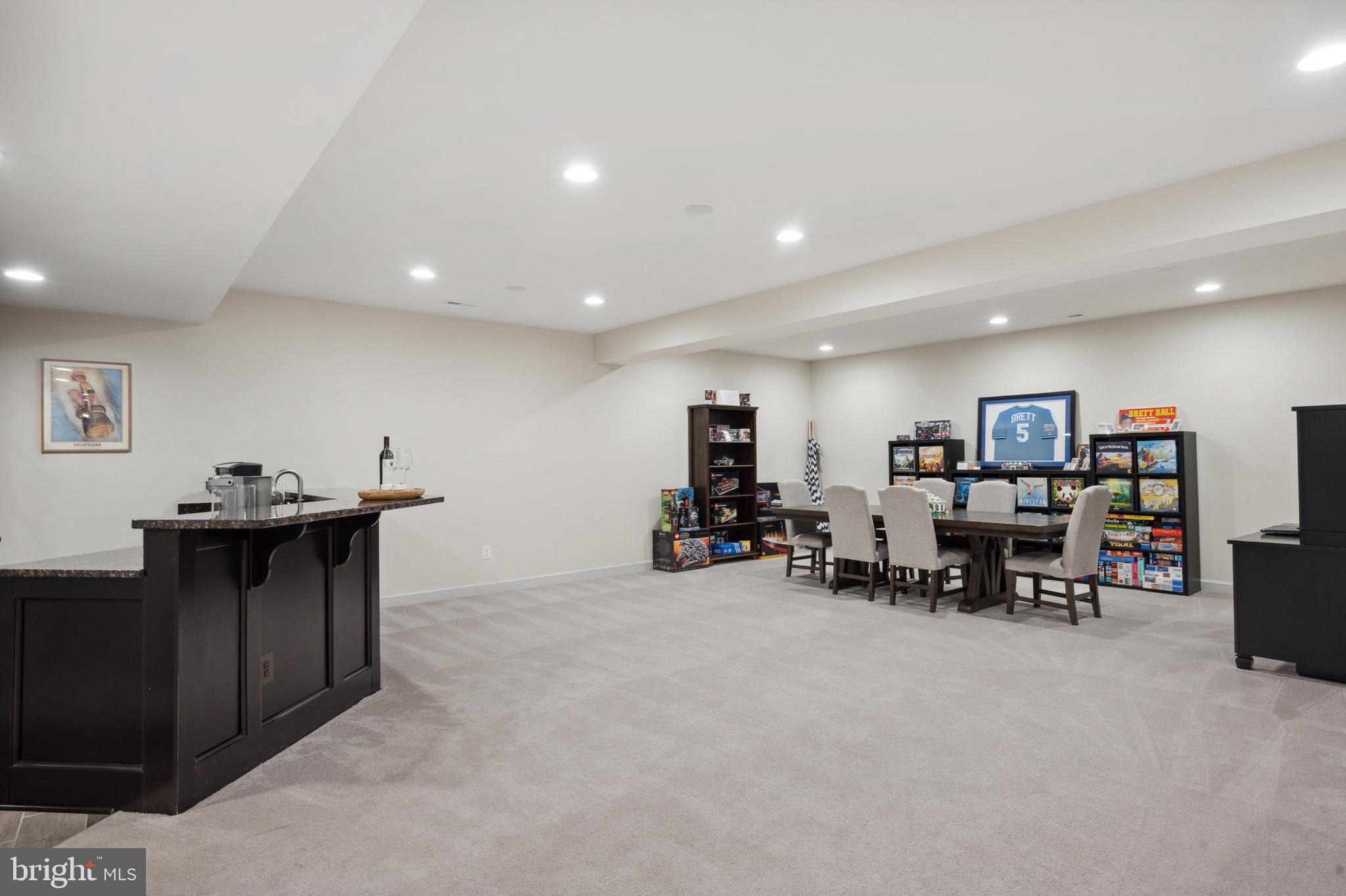 GAMBRILL POINTE - Residential