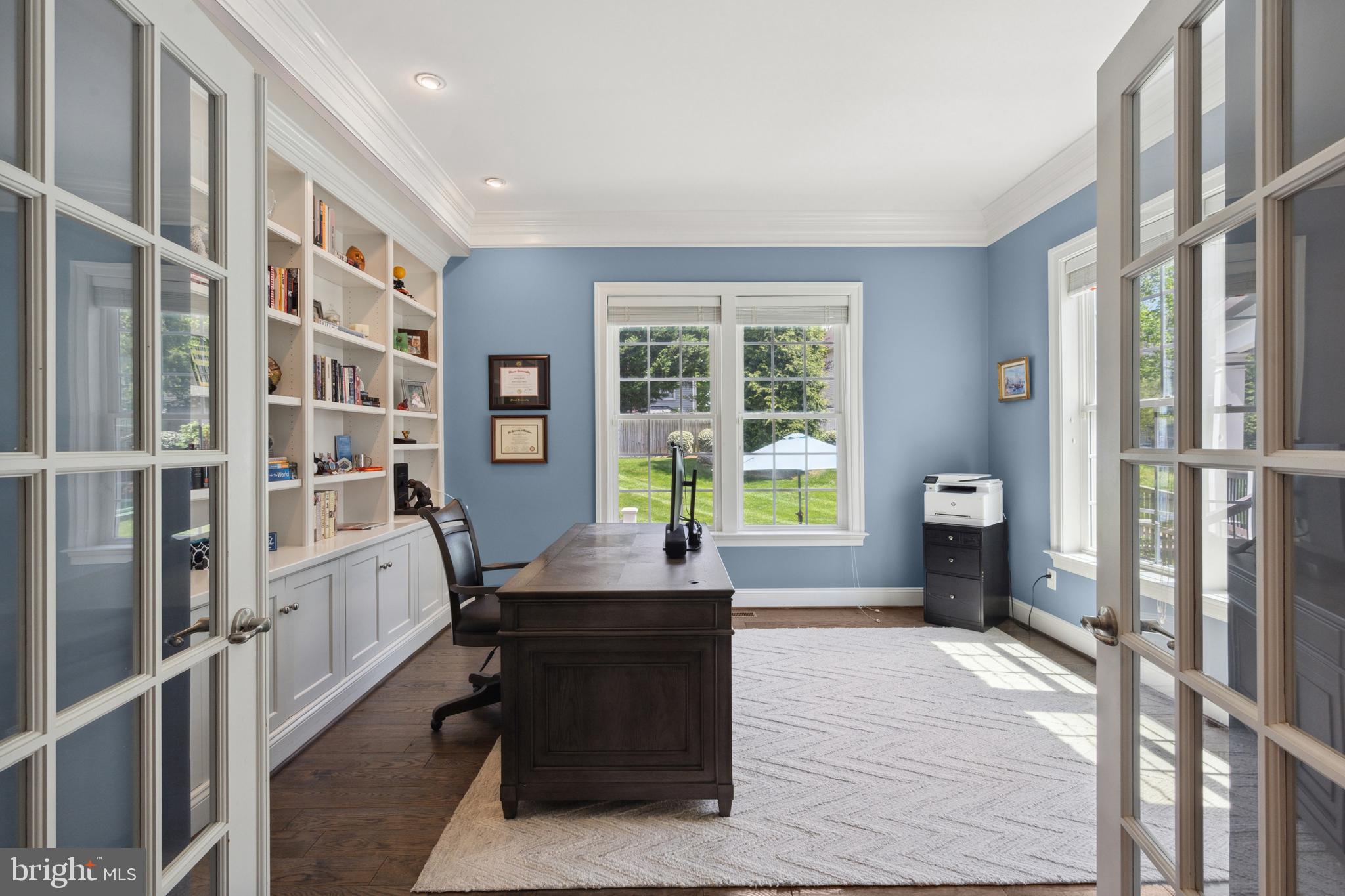 GAMBRILL POINTE - Residential