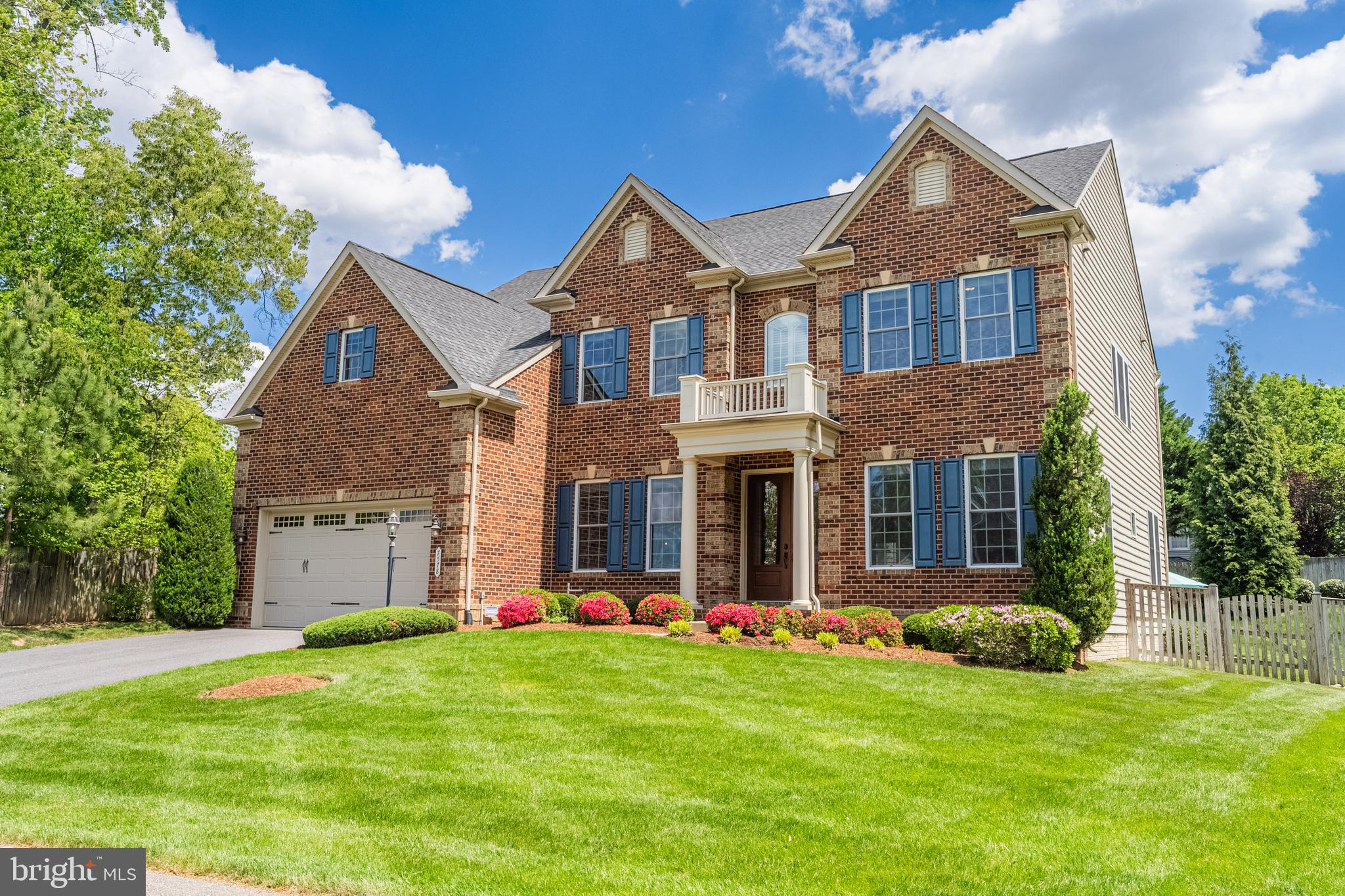 GAMBRILL POINTE - Residential