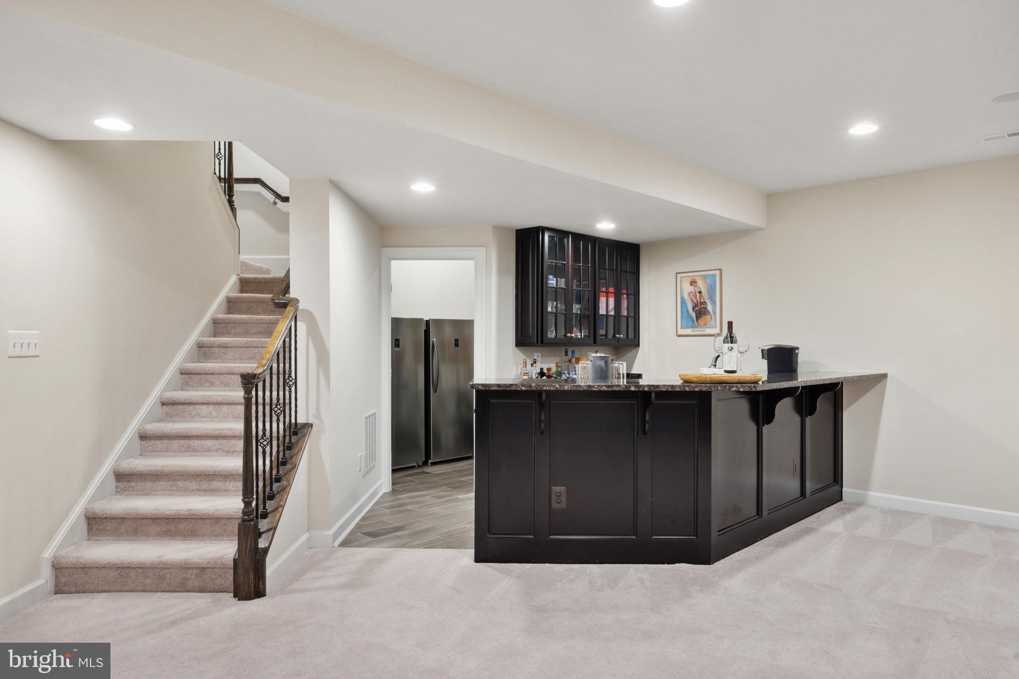 GAMBRILL POINTE - Residential