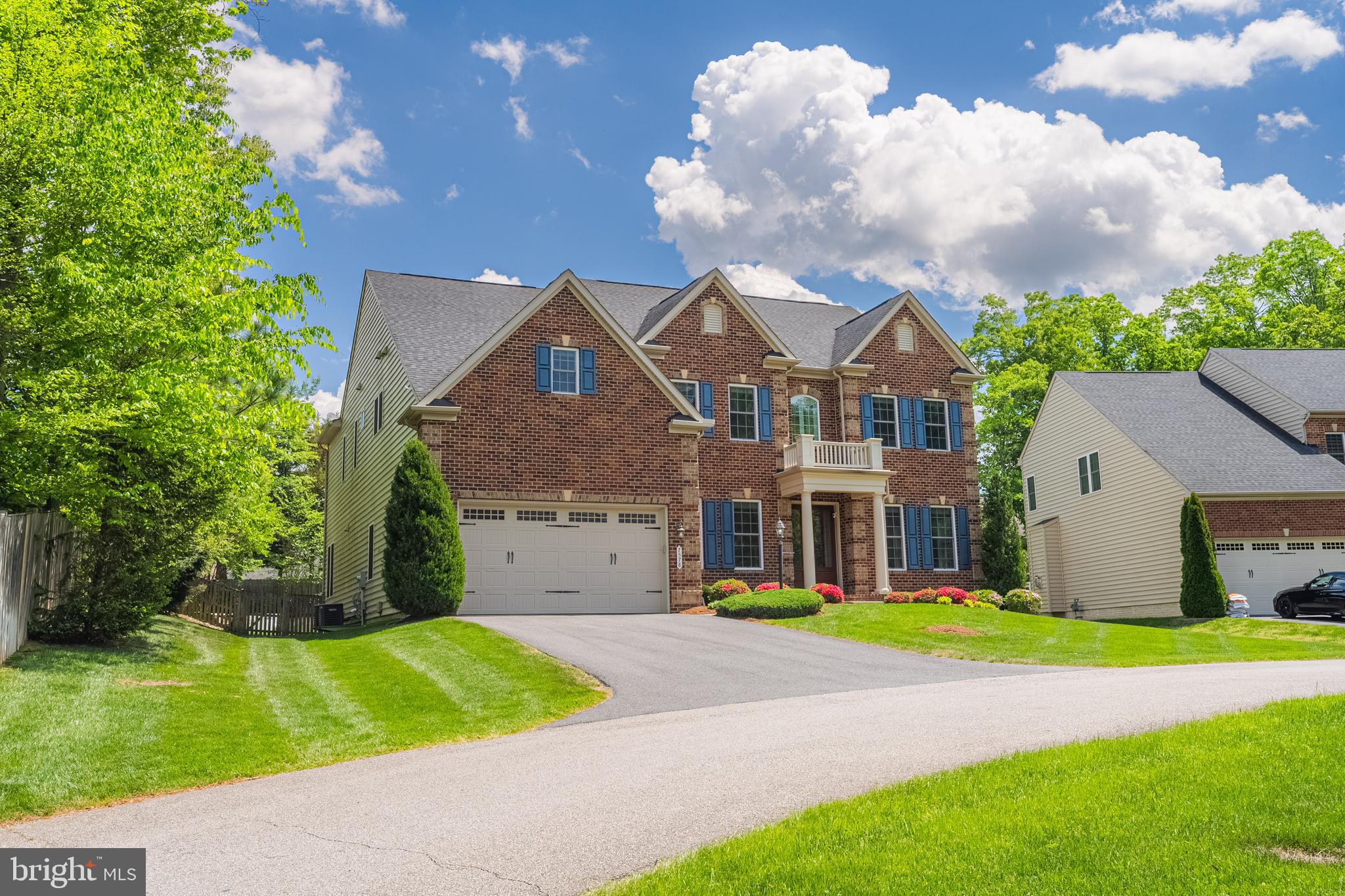 GAMBRILL POINTE - Residential