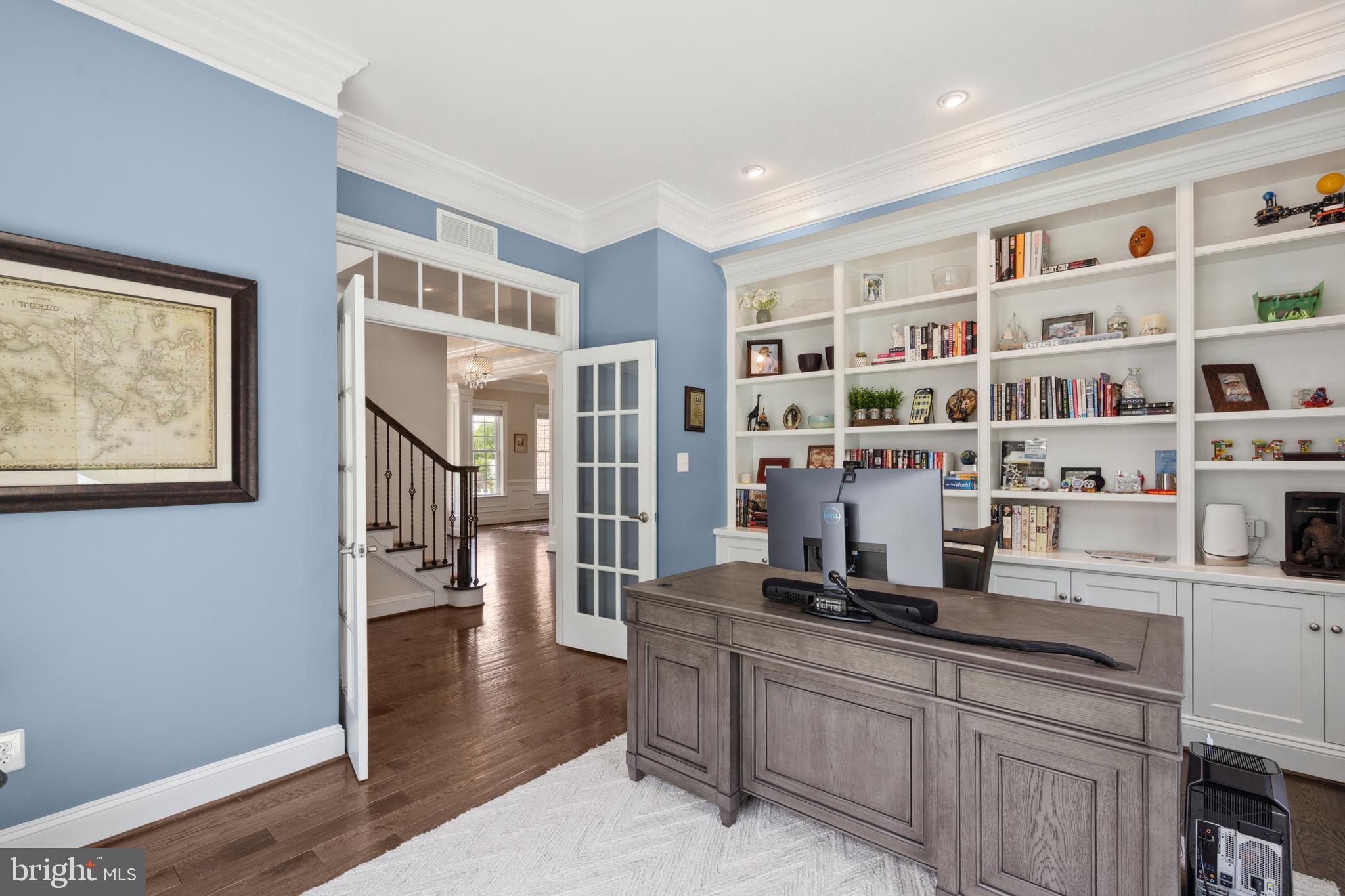 GAMBRILL POINTE - Residential